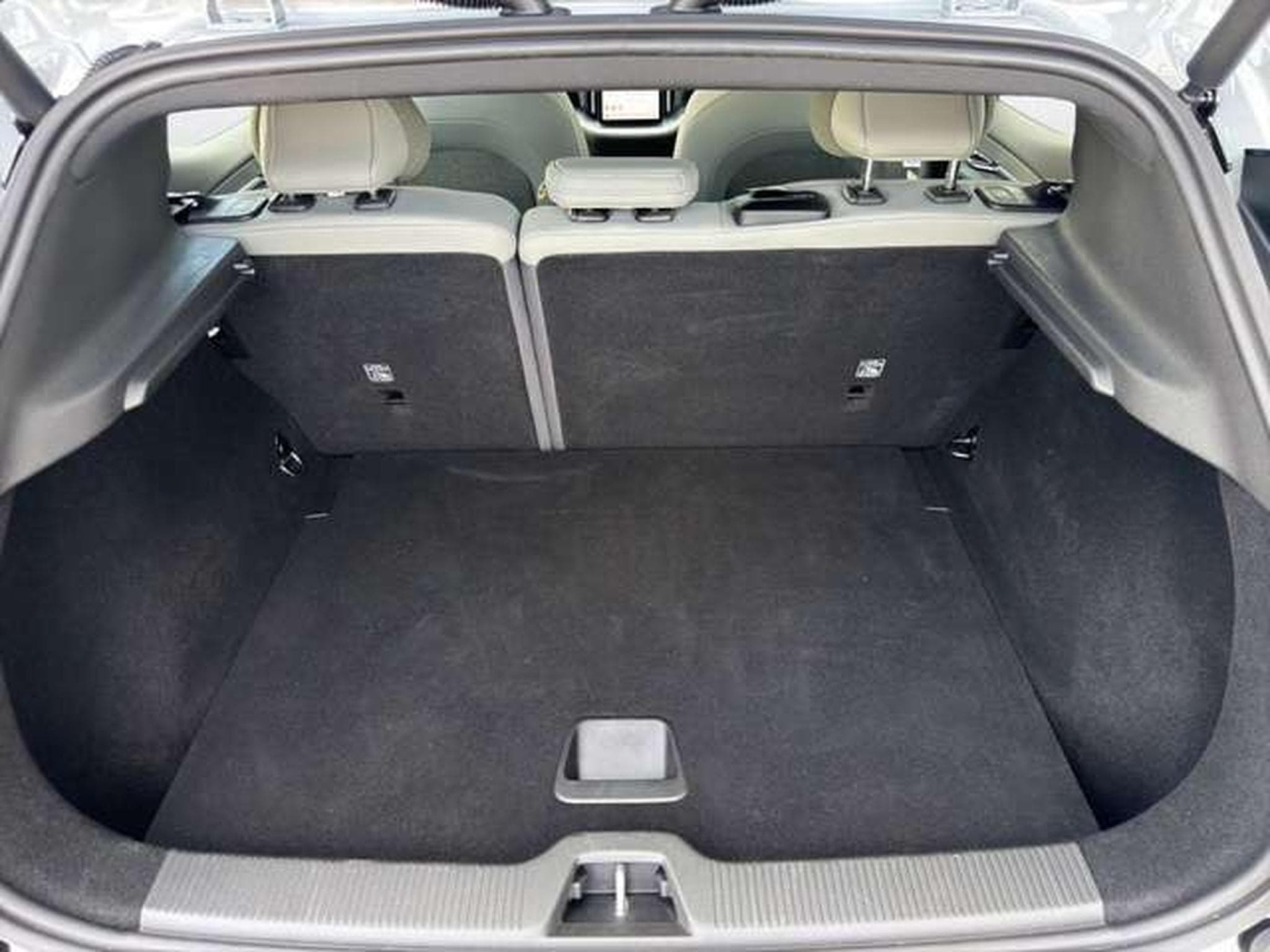 Volvo EX30 Plus 2WD Pure Electric/ACC/Winter/Harmann-K (2024) - Photo 19