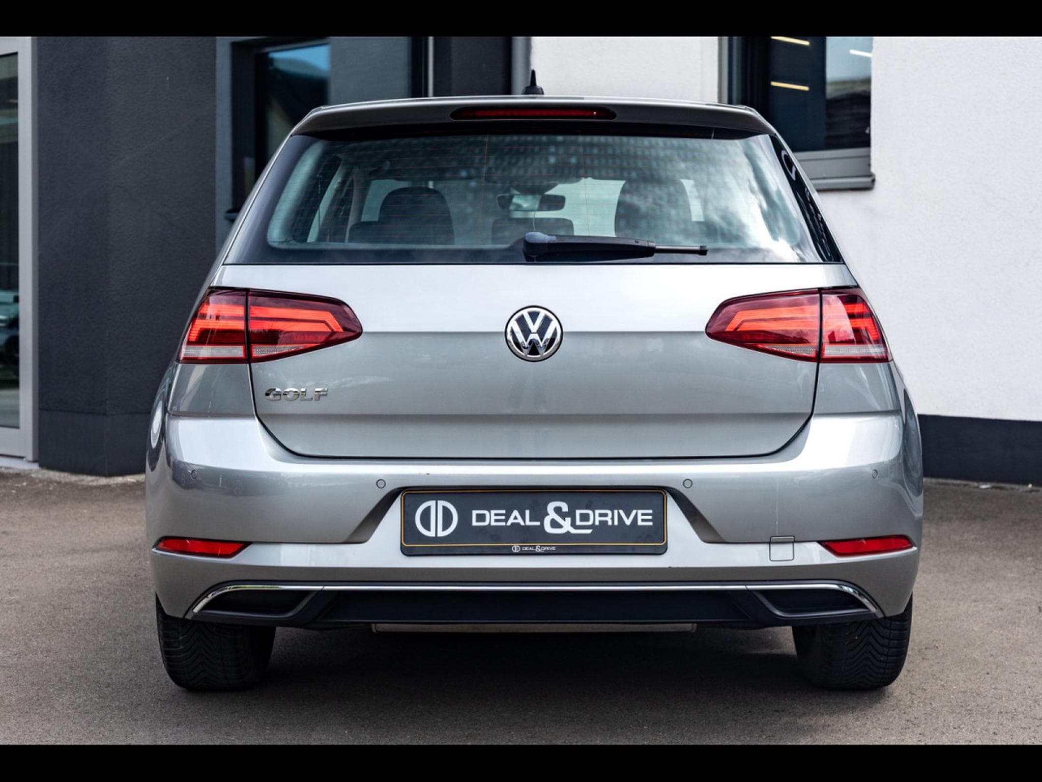 VW Golf 1.5 TSI 150 DSG IQ.DRIVE – TUNGSTEN SILVER (2019) - Foto 4