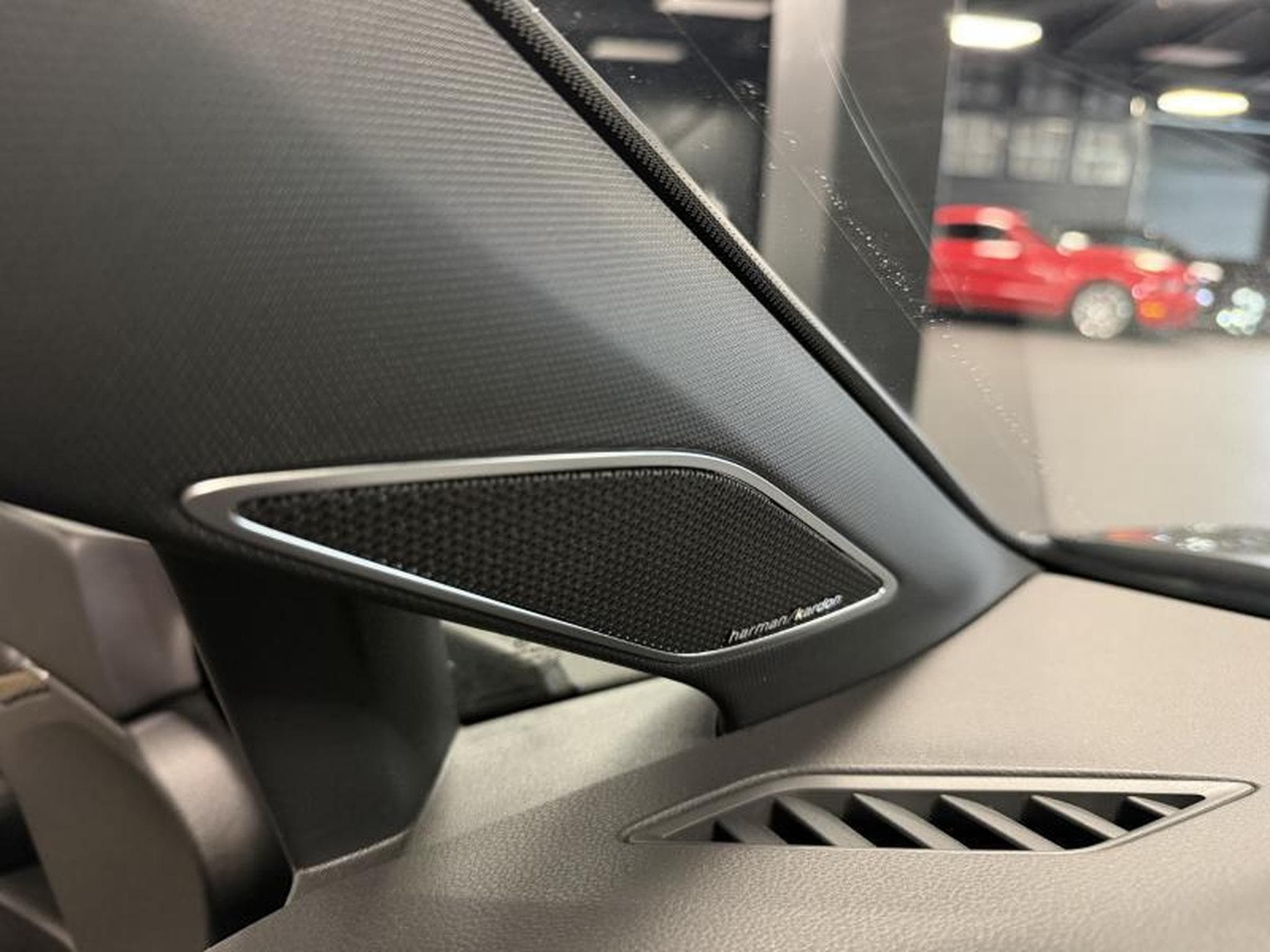 VW Golf VIII R Black Edition (2025) - Foto 13