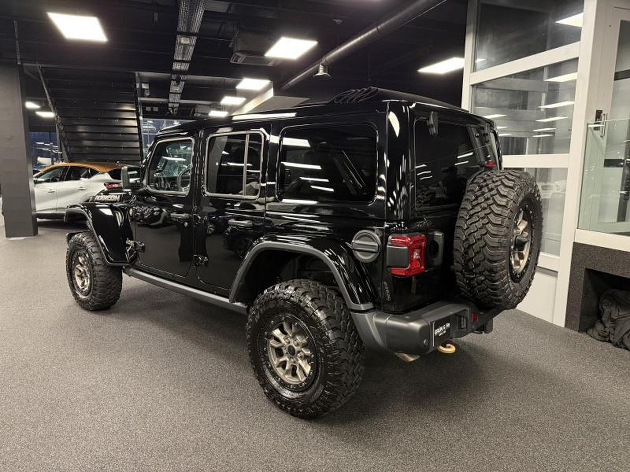 Jeep Wrangler Rubicon 392 6.4 HEMI V8 (2023) - Foto 6
