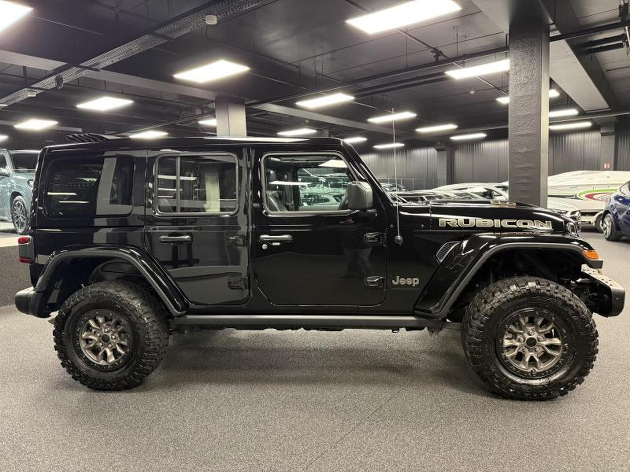 Jeep Wrangler Rubicon 392 6.4 HEMI V8 (2023) - Foto 8