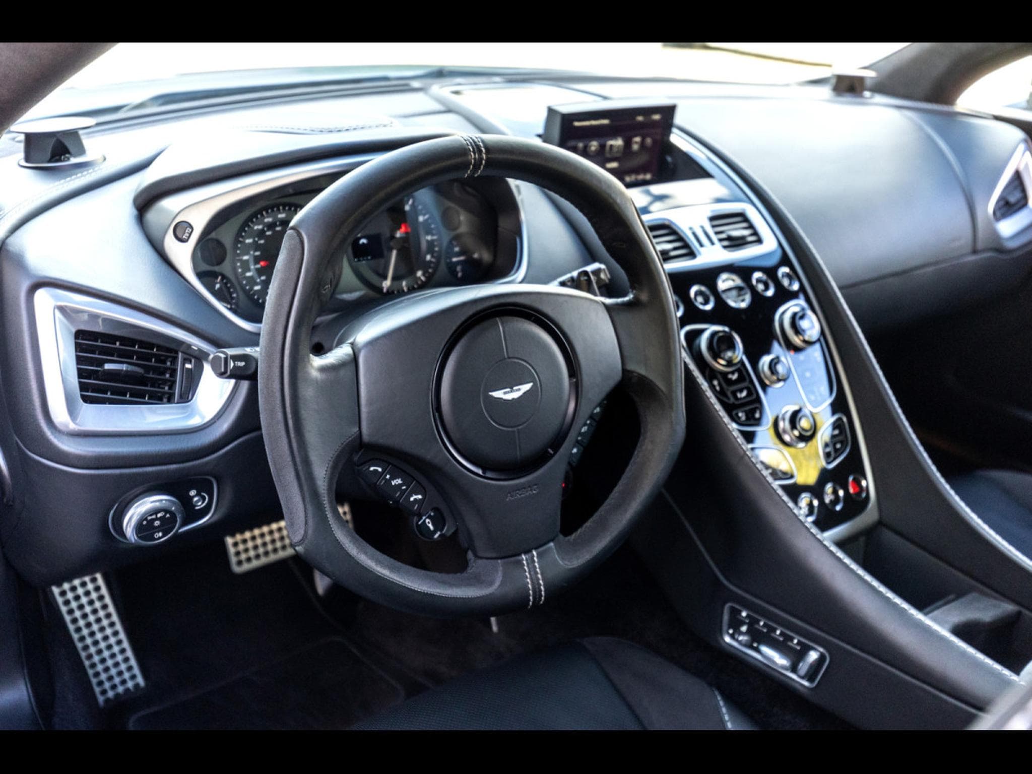 Aston-Martin Vanquish II COUPE 6.0 V12 (574 CH) - SKYFALL METALLIC (2013) - Photo 10