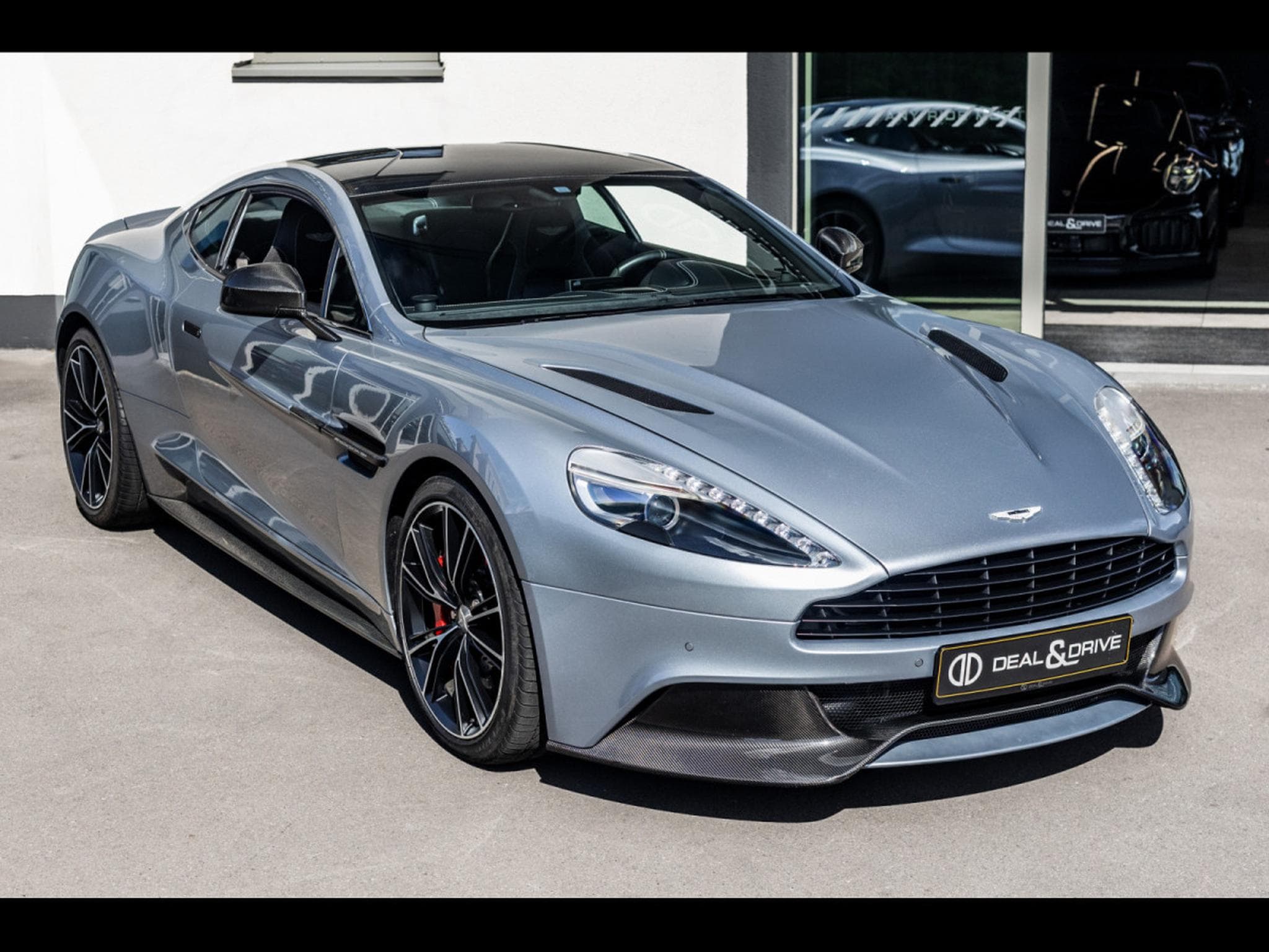 Aston-Martin Vanquish II COUPE 6.0 V12 (574 CH) - SKYFALL METALLIC (2013) - Photo 6