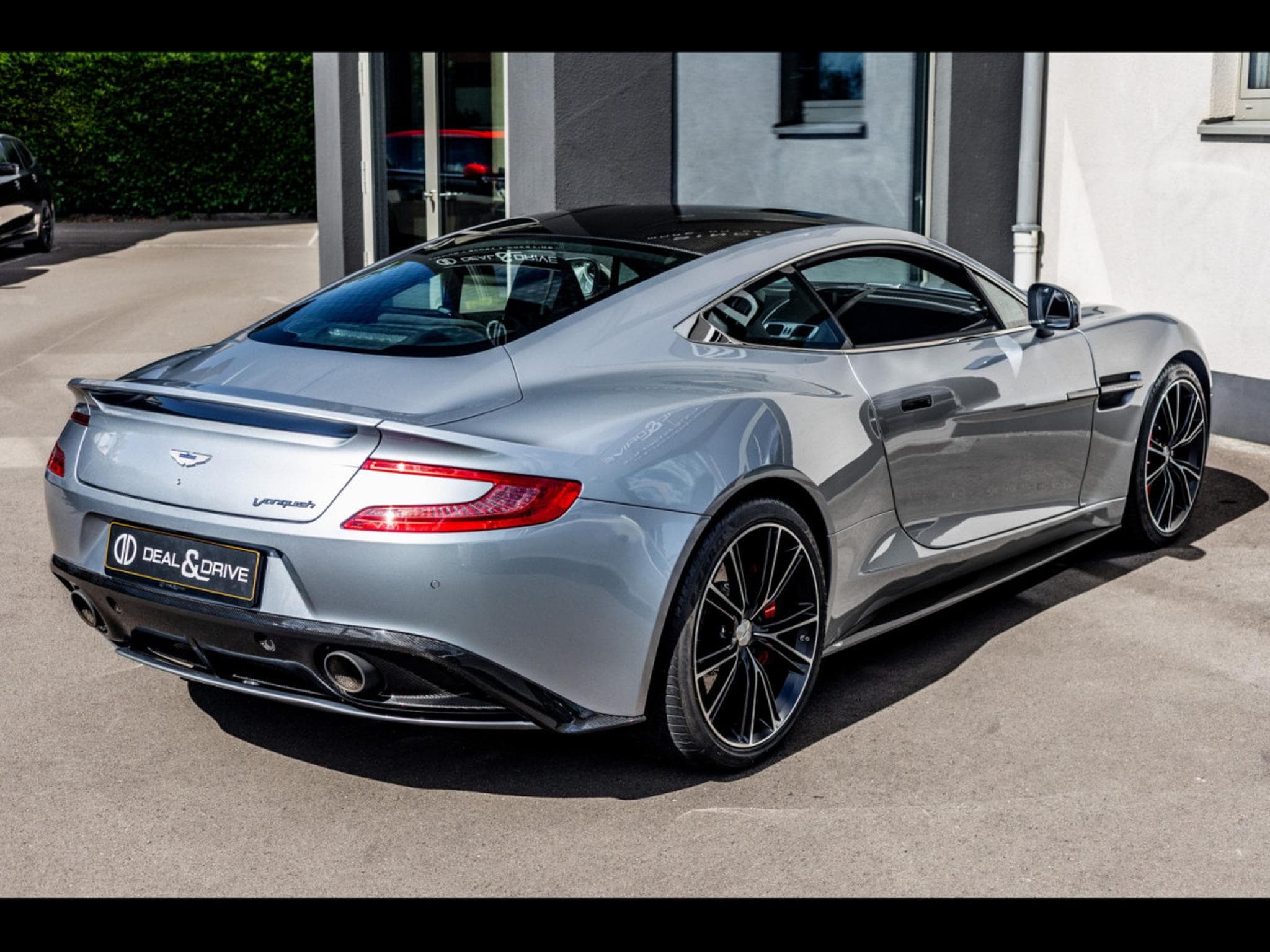 Aston-Martin Vanquish II COUPE 6.0 V12 (574 CH) - SKYFALL METALLIC (2013) - Photo 7