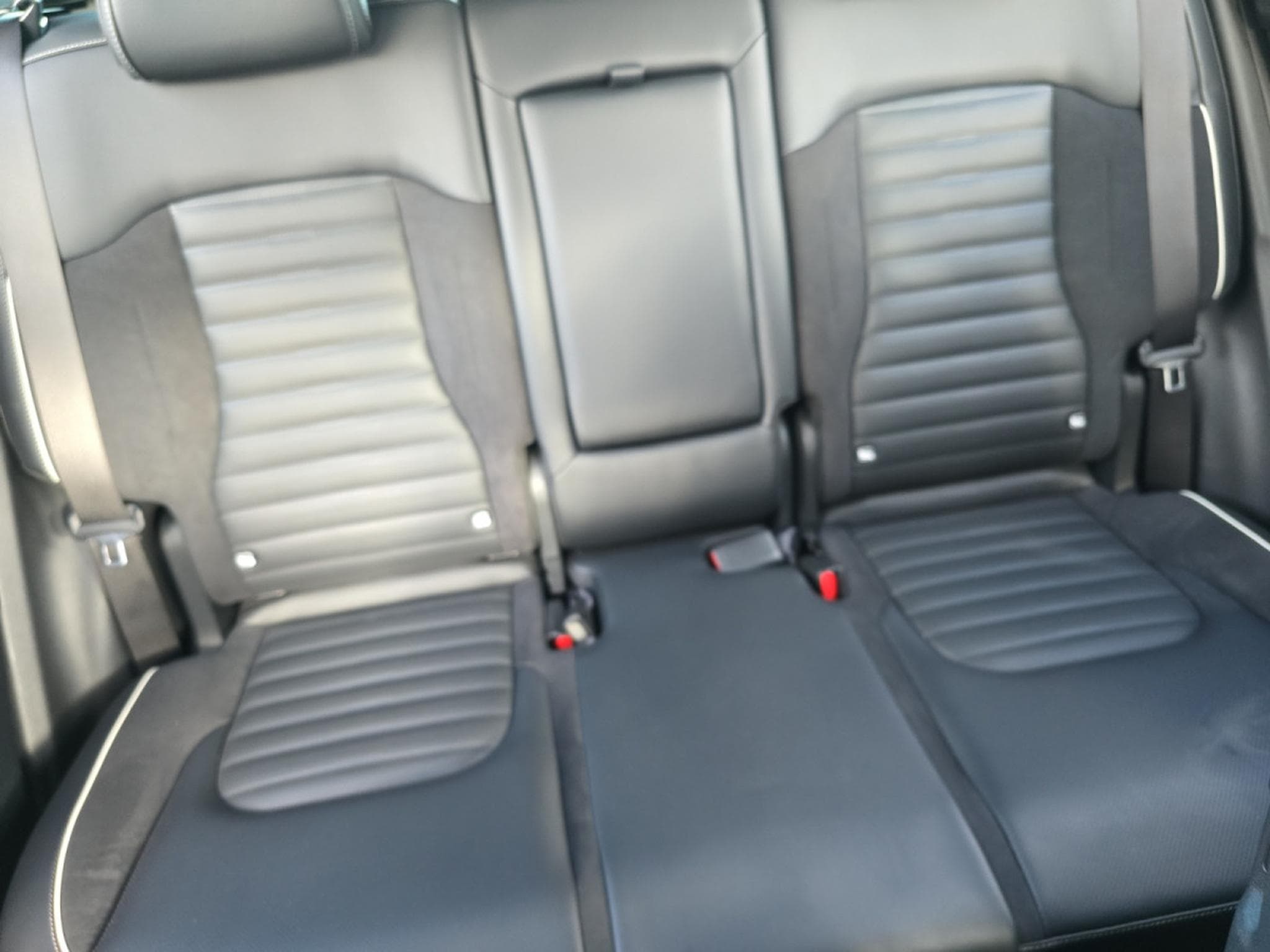 Kia Sportage GT Line HEV (2023) - Photo 17