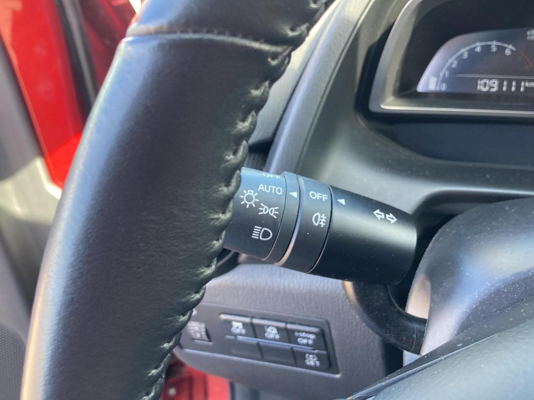 Mazda MAZDA 2 1.5 SKYACTIV-G 90 DYNAMIQUE (2018) - Photo 16