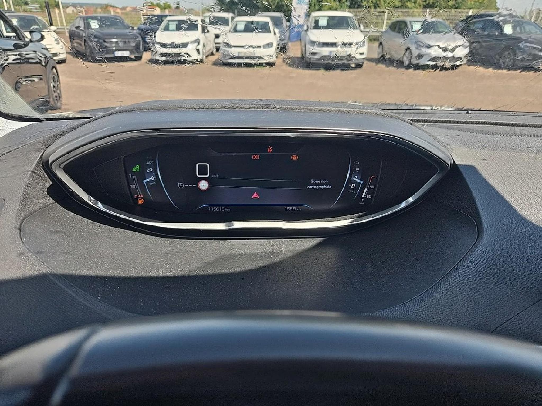 Peugeot 3008 2.0 BLUEHDI 150 ALLURE (2017) - Photo 15