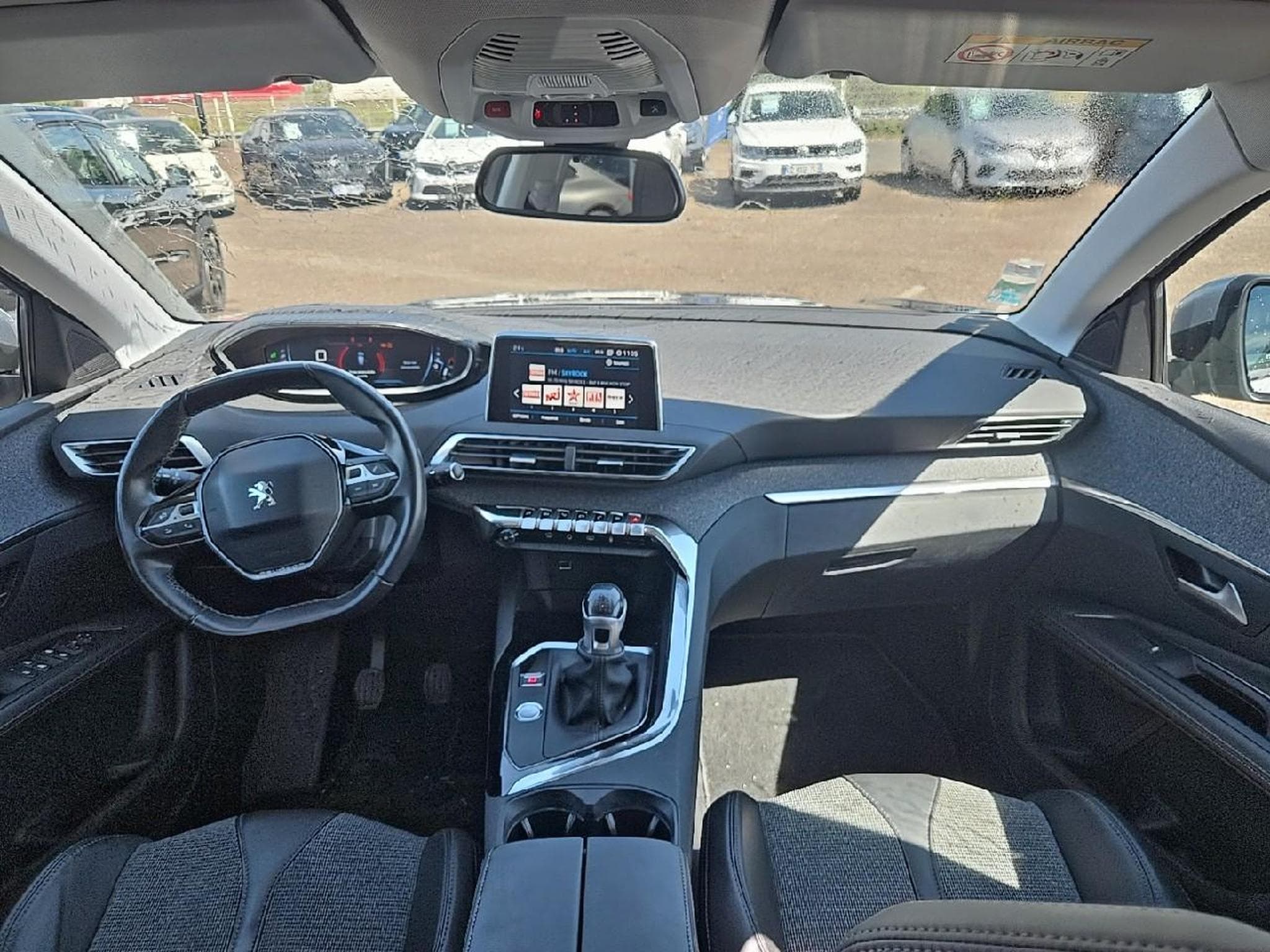 Peugeot 3008 2.0 BLUEHDI 150 ALLURE (2017) - Photo 9
