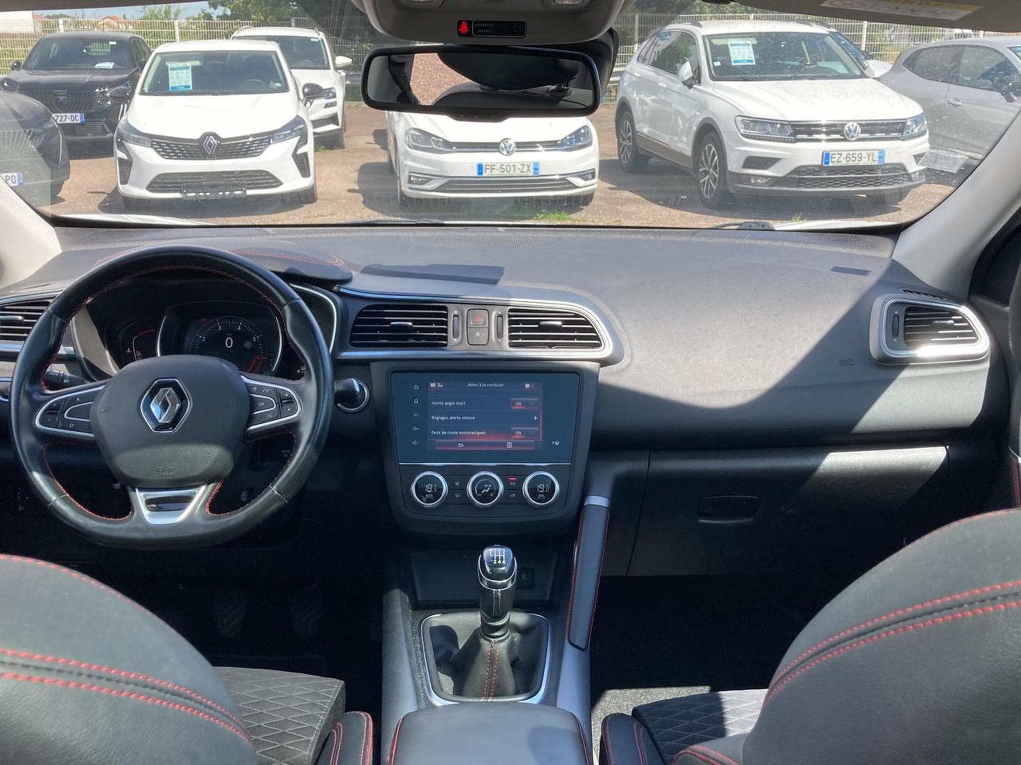 Renault KADJAR 1.3 TCE 140 INTENS (2019) - Photo 10