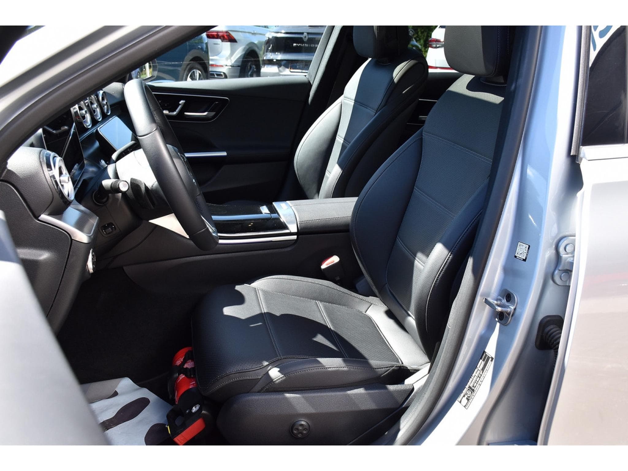 Mercedes C 200 CDI Break Luxury Line 9G-Tronic CUIR MEMO ANGLE MORT 1° MAIN (2025) - Photo 6