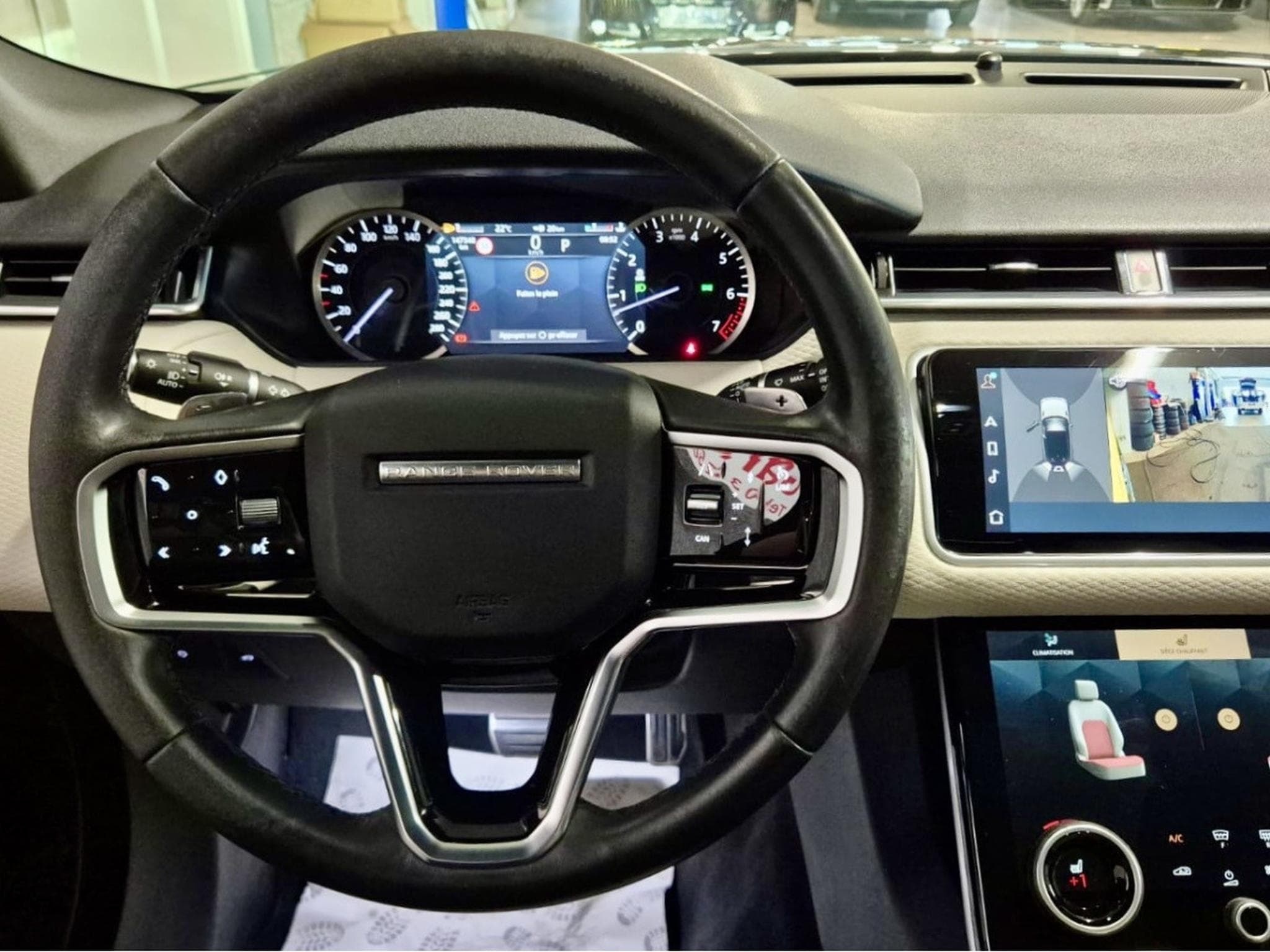 Land-Rover Range Rover Velar NEW MODEL P400 AWD R-DYNAMIC MERIDIAN PANO CUIR NAVI 1 HAND (2023) - Photo 8