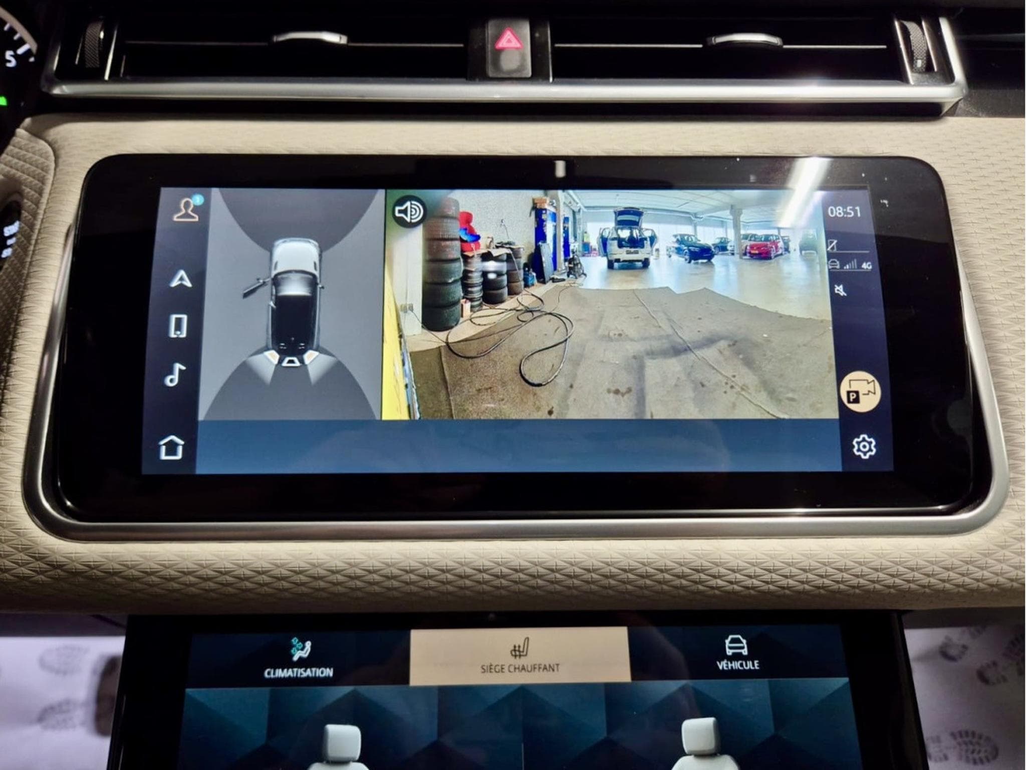 Land-Rover Range Rover Velar NEW MODEL P400 AWD R-DYNAMIC MERIDIAN PANO CUIR NAVI 1 HAND (2023) - Photo 9