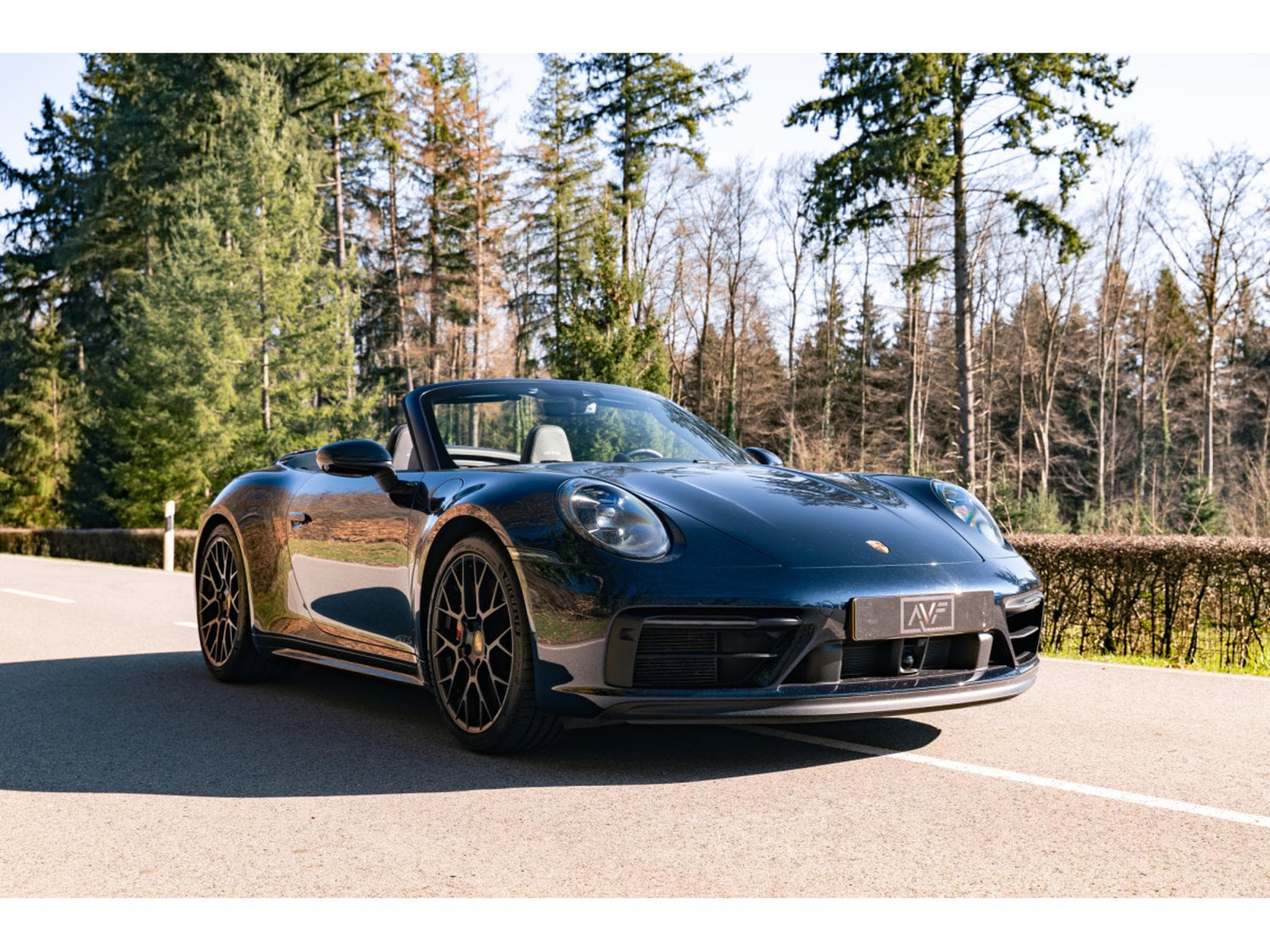 Porsche 911 911 Carrera 4 GTS Cabriolet - Sport Chrono - Roues arrières (2021) - Photo 2