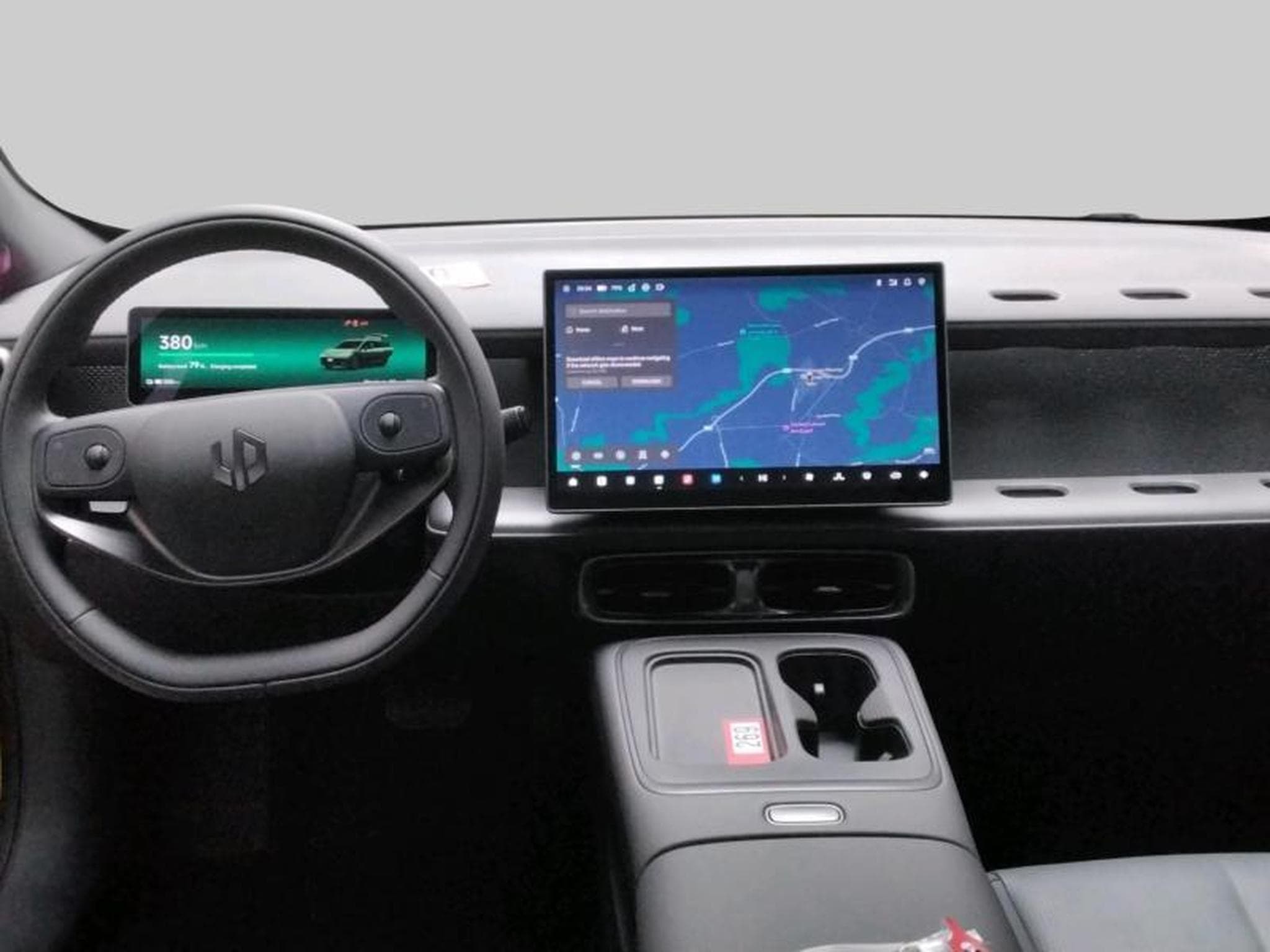 LEAPMOTOR B05 DESIGN PRO MAX (2026) - Photo 13
