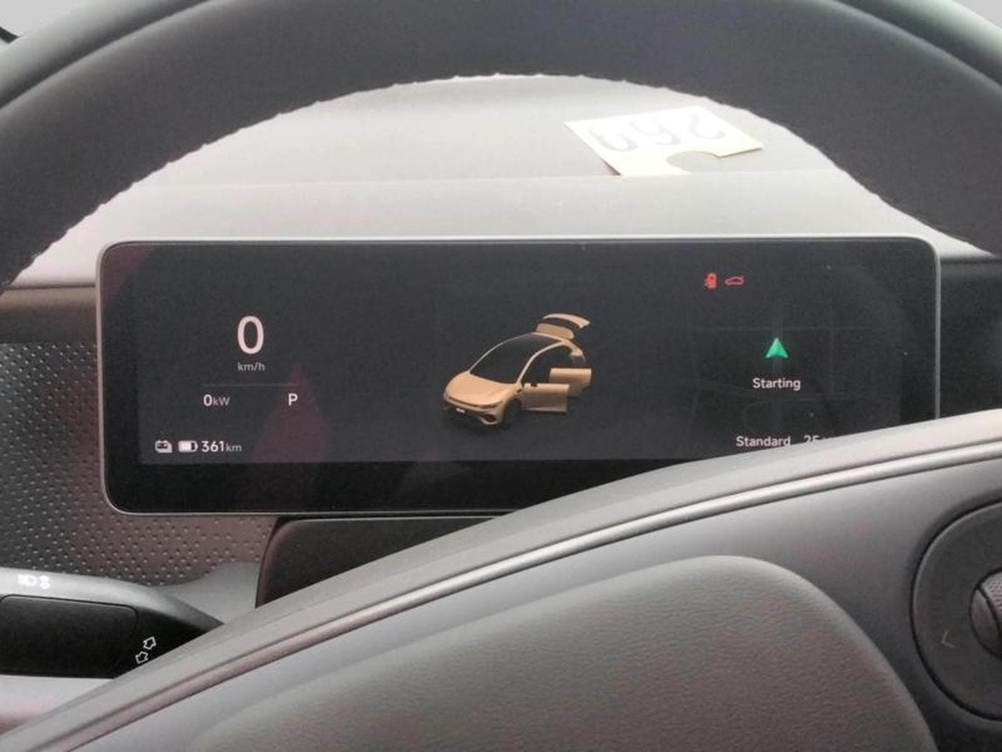 LEAPMOTOR B05 DESIGN PRO MAX (2026) - Photo 15