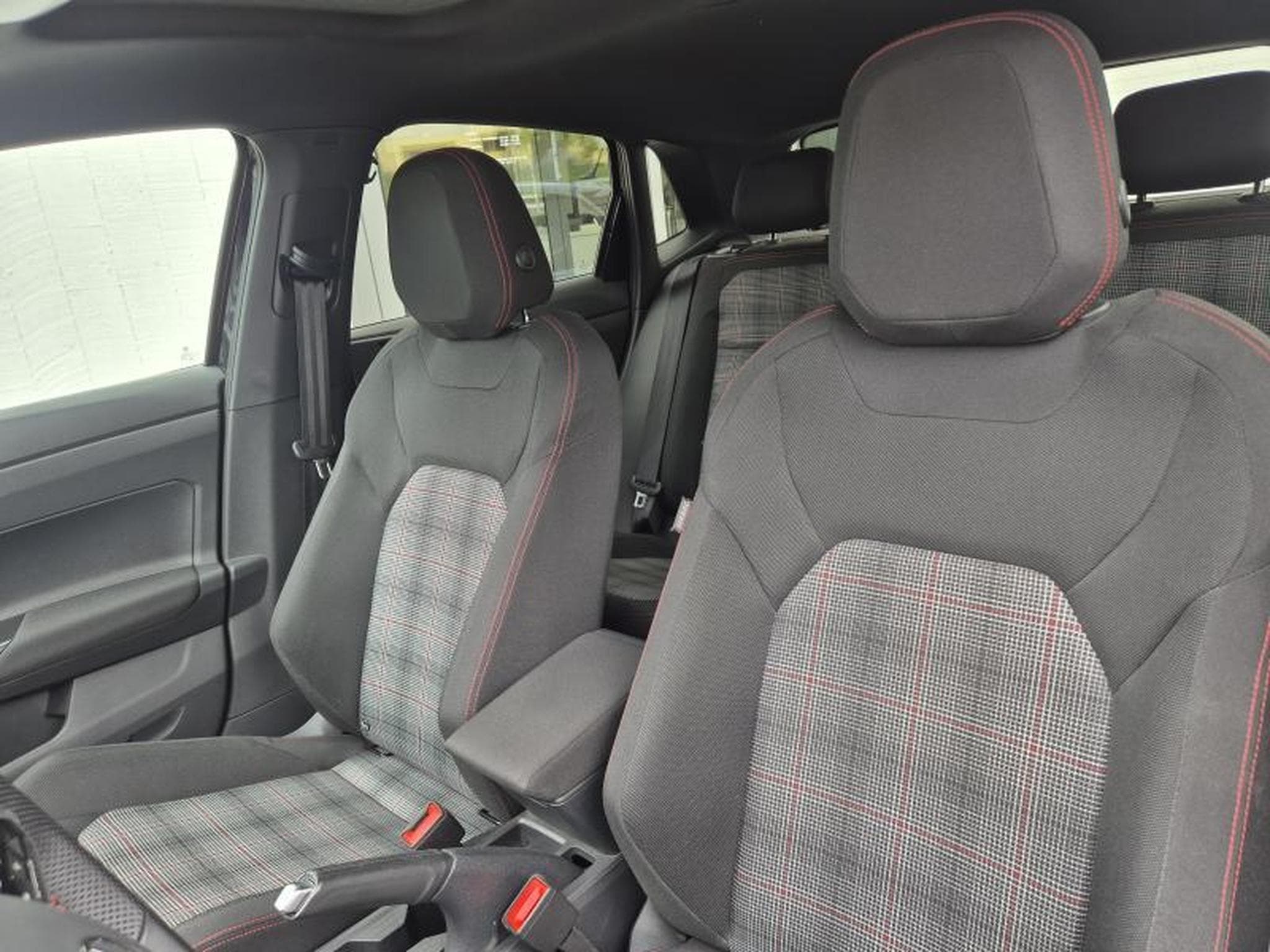 VW Polo GTI (2023) - Foto 10