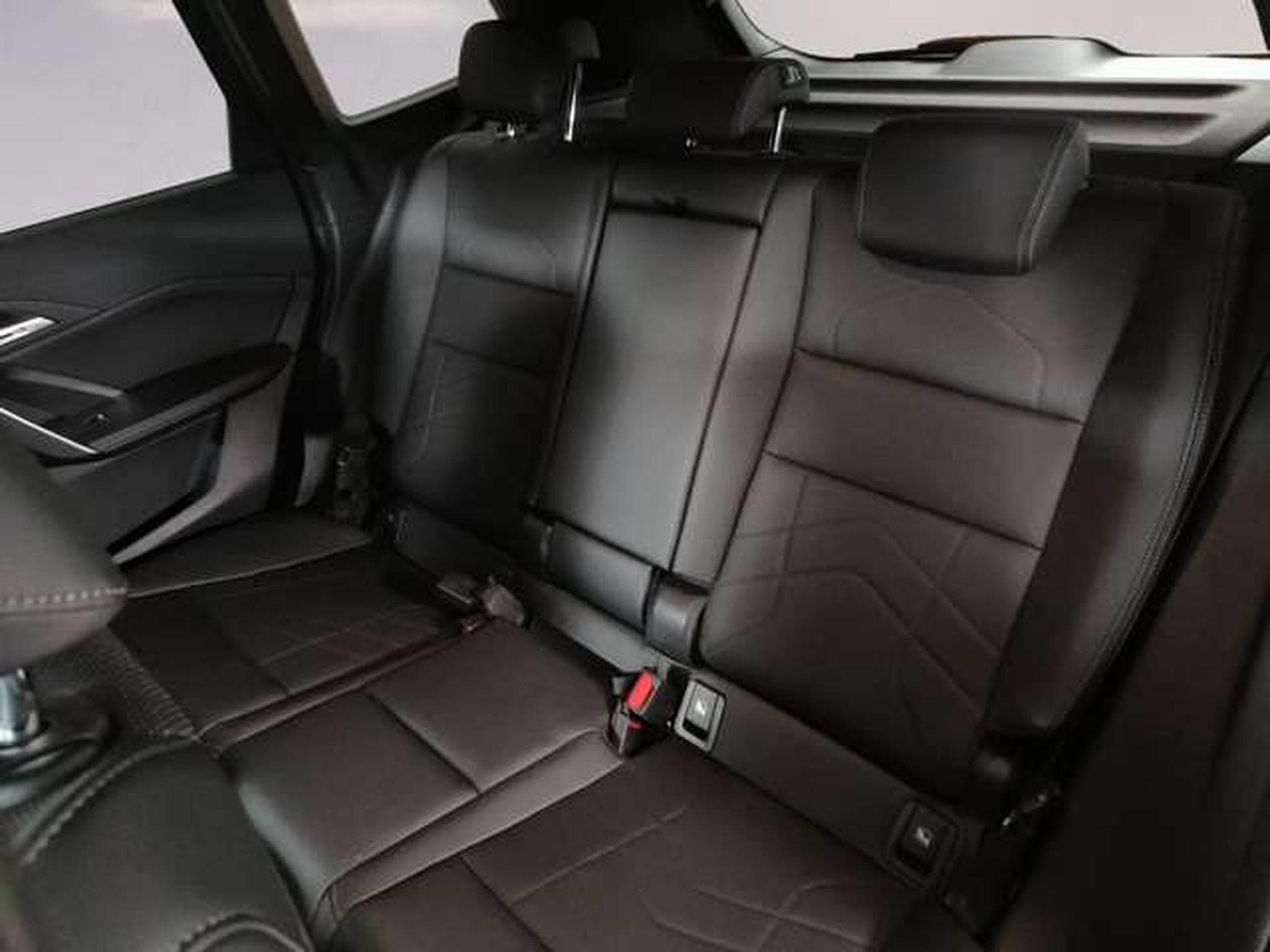 BMW iX1 xDrive30 Head-Up HK HiFi DAB (2025) - Photo 8