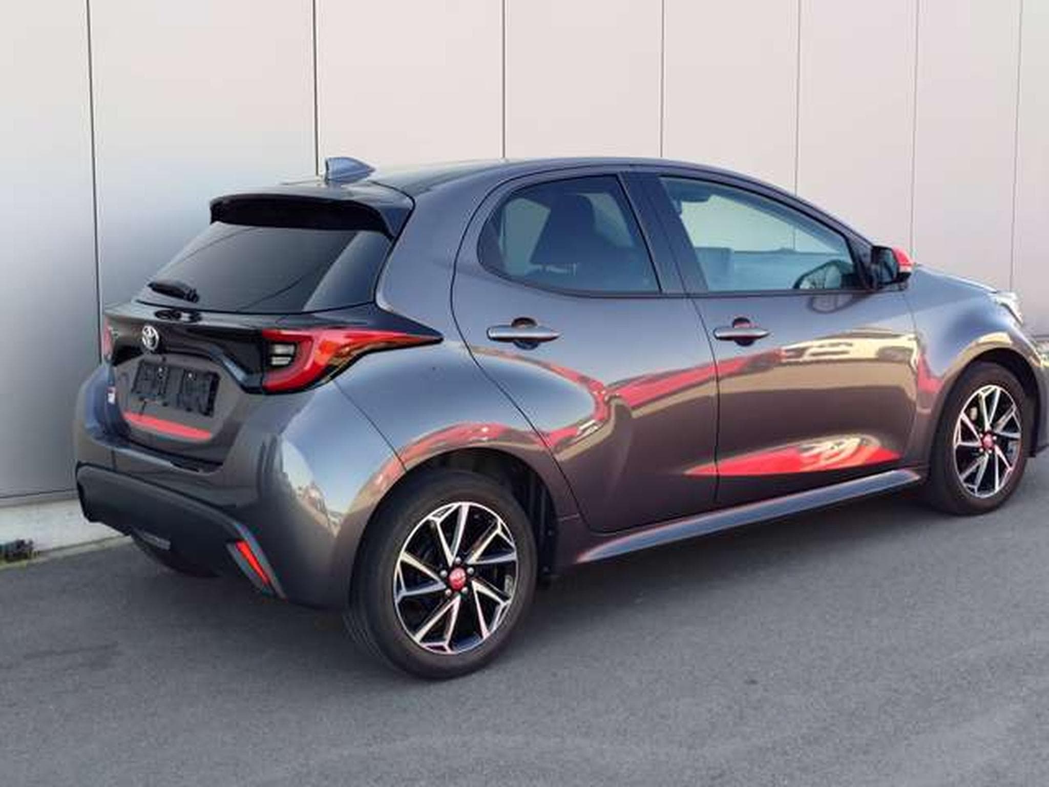 Toyota Yaris Yaris 1.5i Dual 125 ps VVT-iE Dynamic (2021) - Photo 6