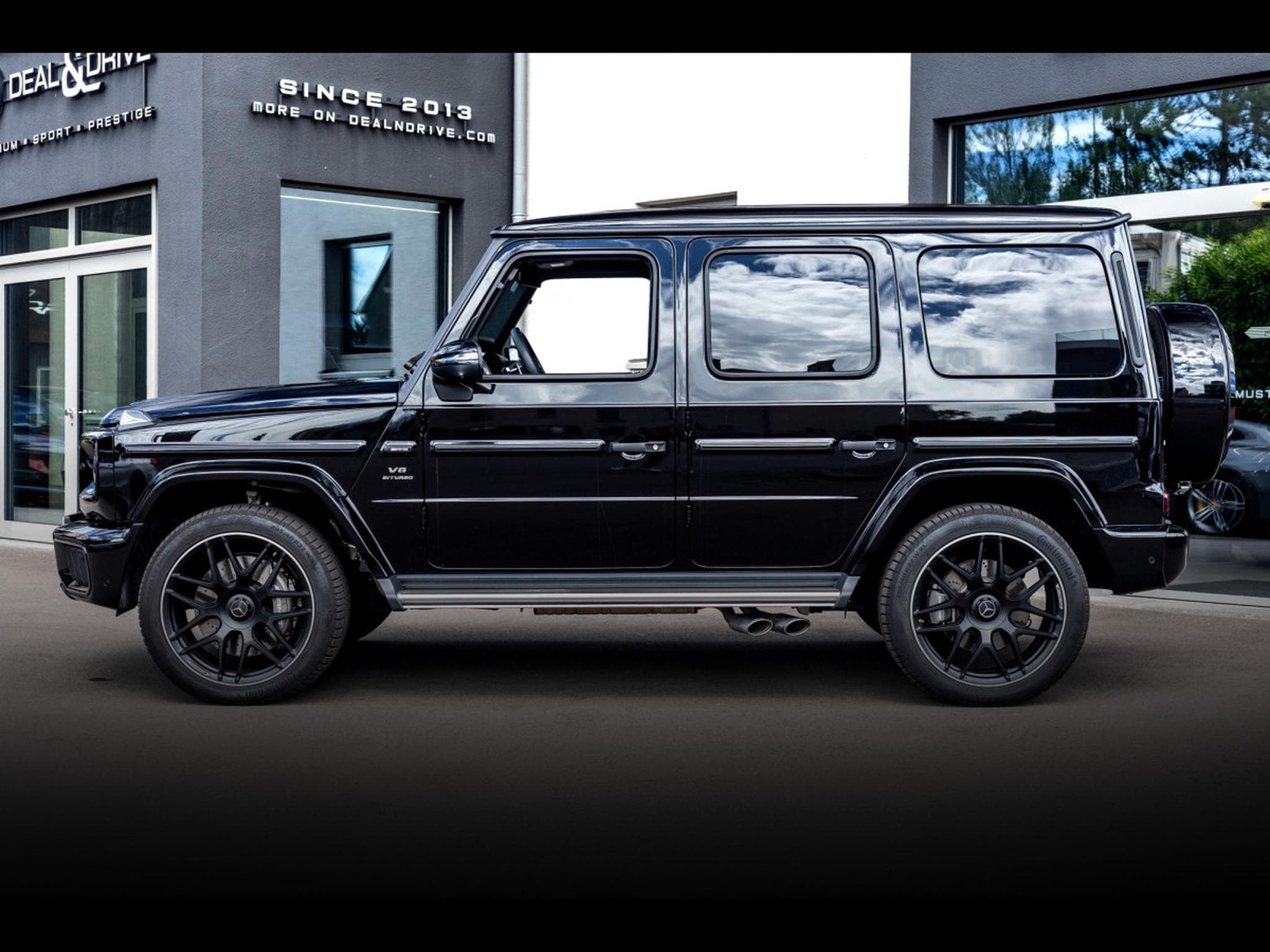 Mercedes G 63 AMG V8 BI-TURBO (FACELIFT) – OBSIDIAN BLACK METALLIC (2024) - Foto 2