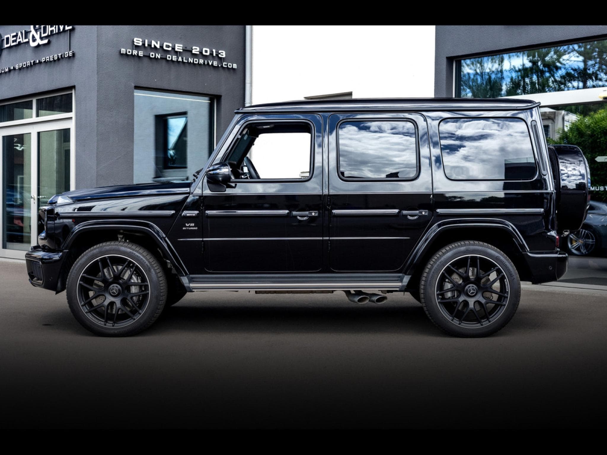 Mercedes G 63 AMG V8 BI-TURBO (FACELIFT) – OBSIDIAN BLACK METALLIC (2024) - Foto 2
