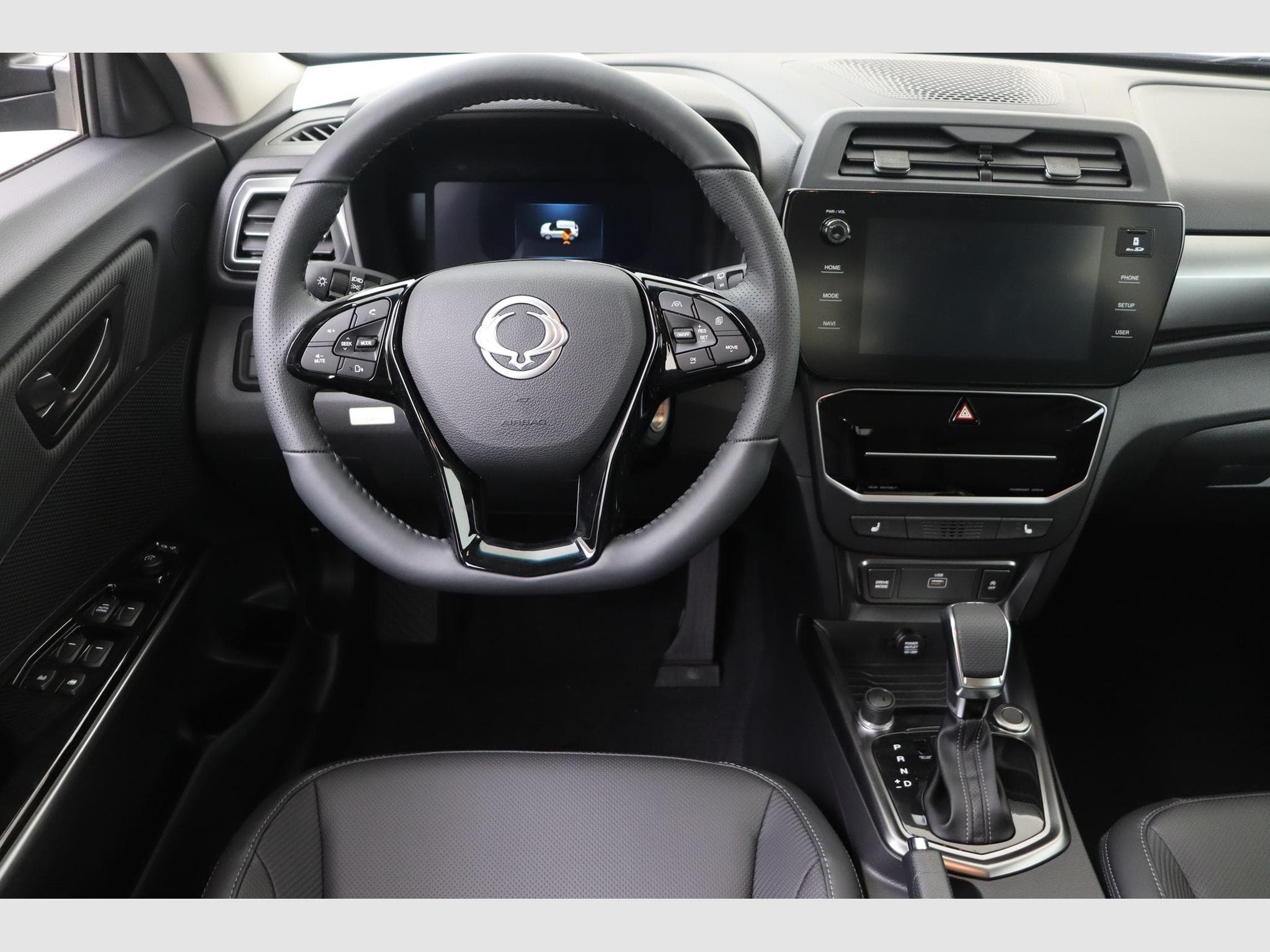 Kgm Tivoli Platinum (2026) - Foto 11