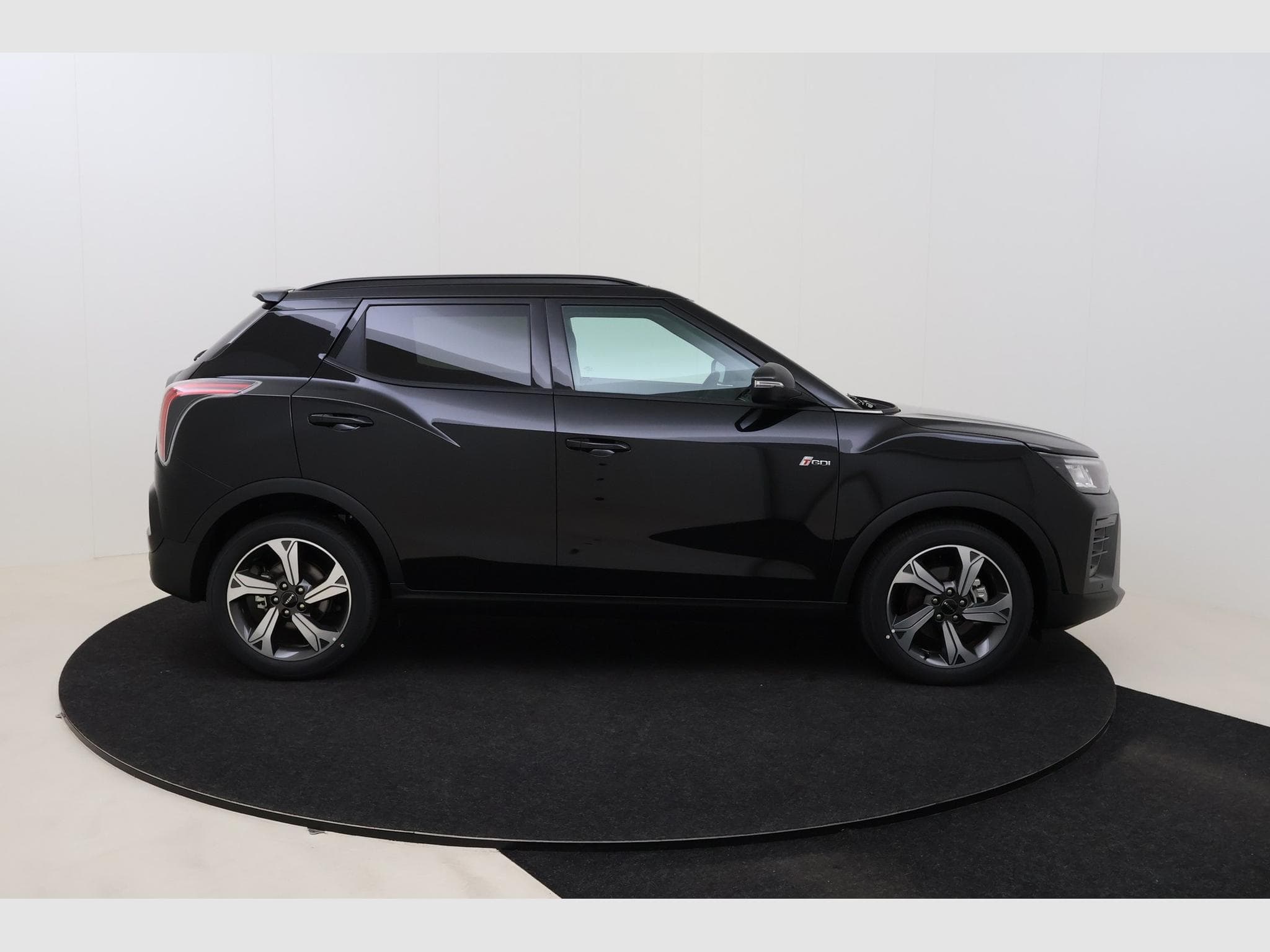 Kgm Tivoli Platinum (2026) - Foto 4