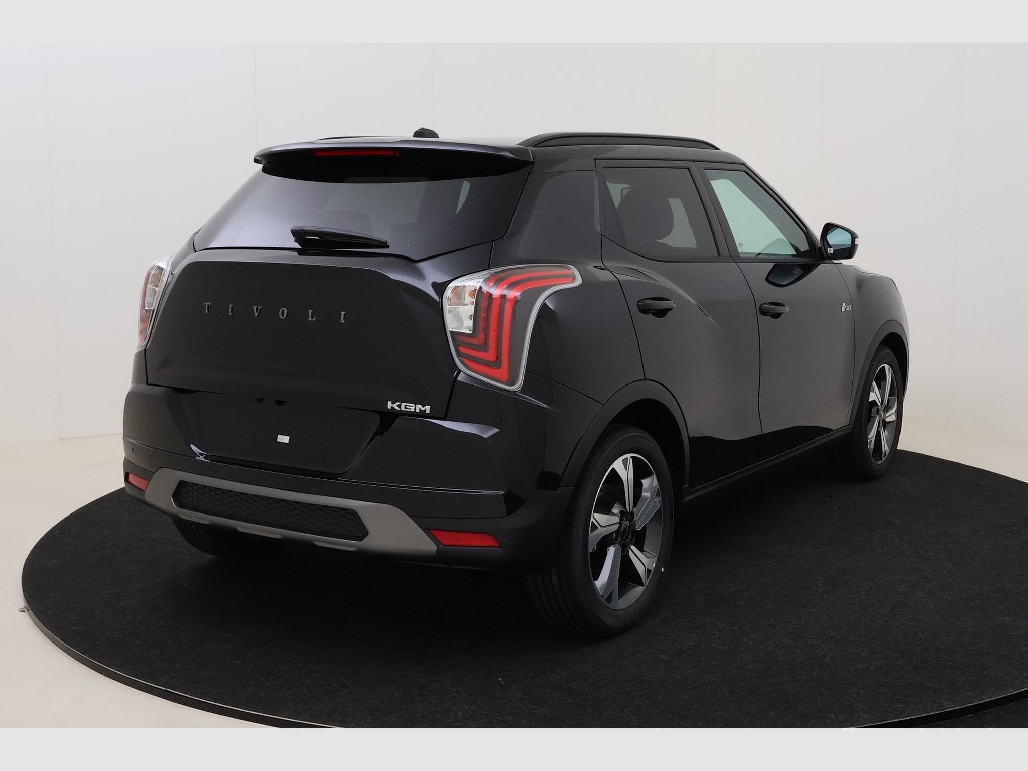 Kgm Tivoli Platinum (2026) - Foto 6