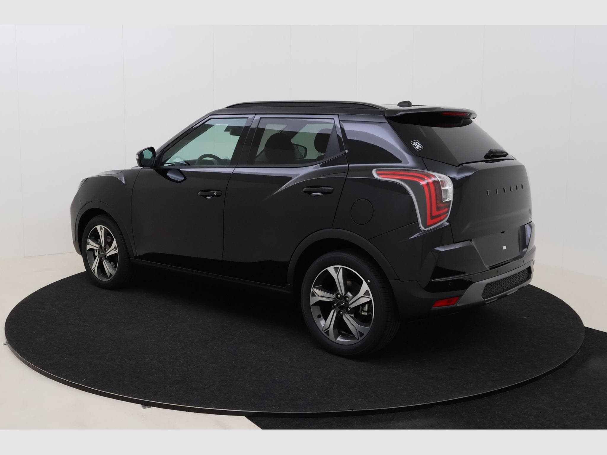 Kgm Tivoli Platinum (2026) - Foto 8
