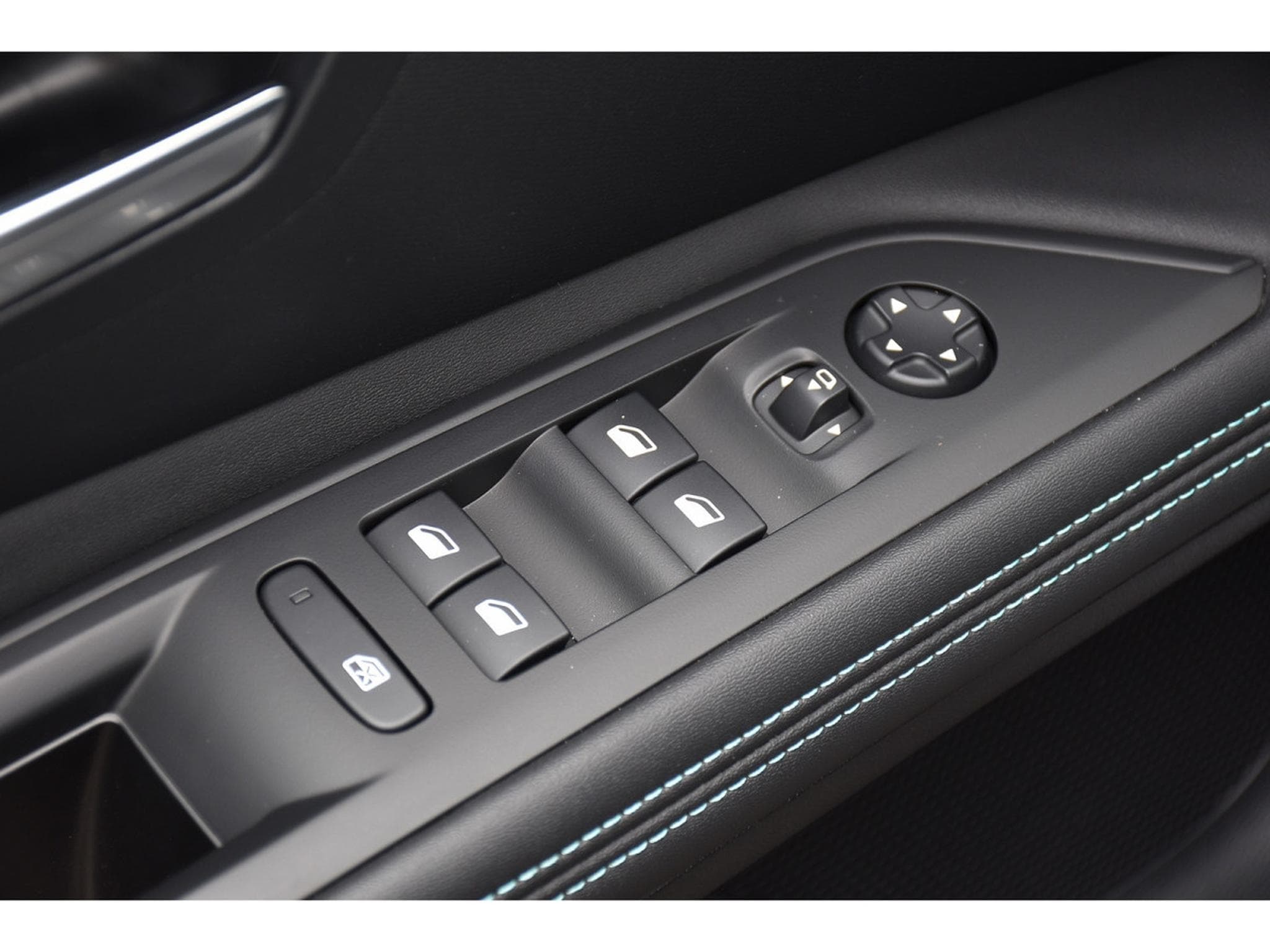 Peugeot 3008 1.6 Hybrid PHEV 180 Allure e-EAT8 ACC LANE SIDE CAM 1° MAIN (2024) - Foto 20