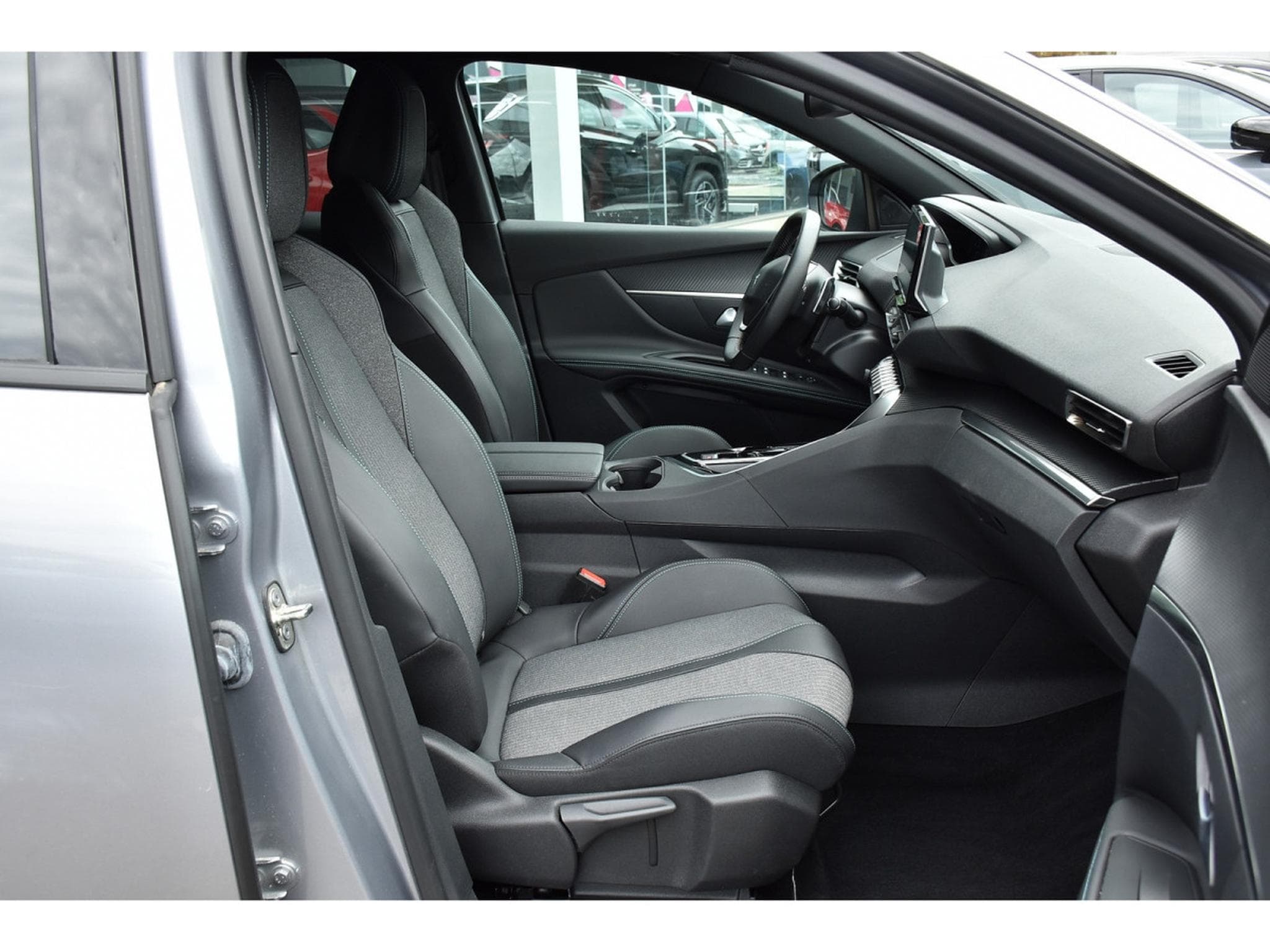 Peugeot 3008 1.6 Hybrid PHEV 180 Allure e-EAT8 ACC LANE SIDE CAM 1° MAIN (2024) - Foto 7