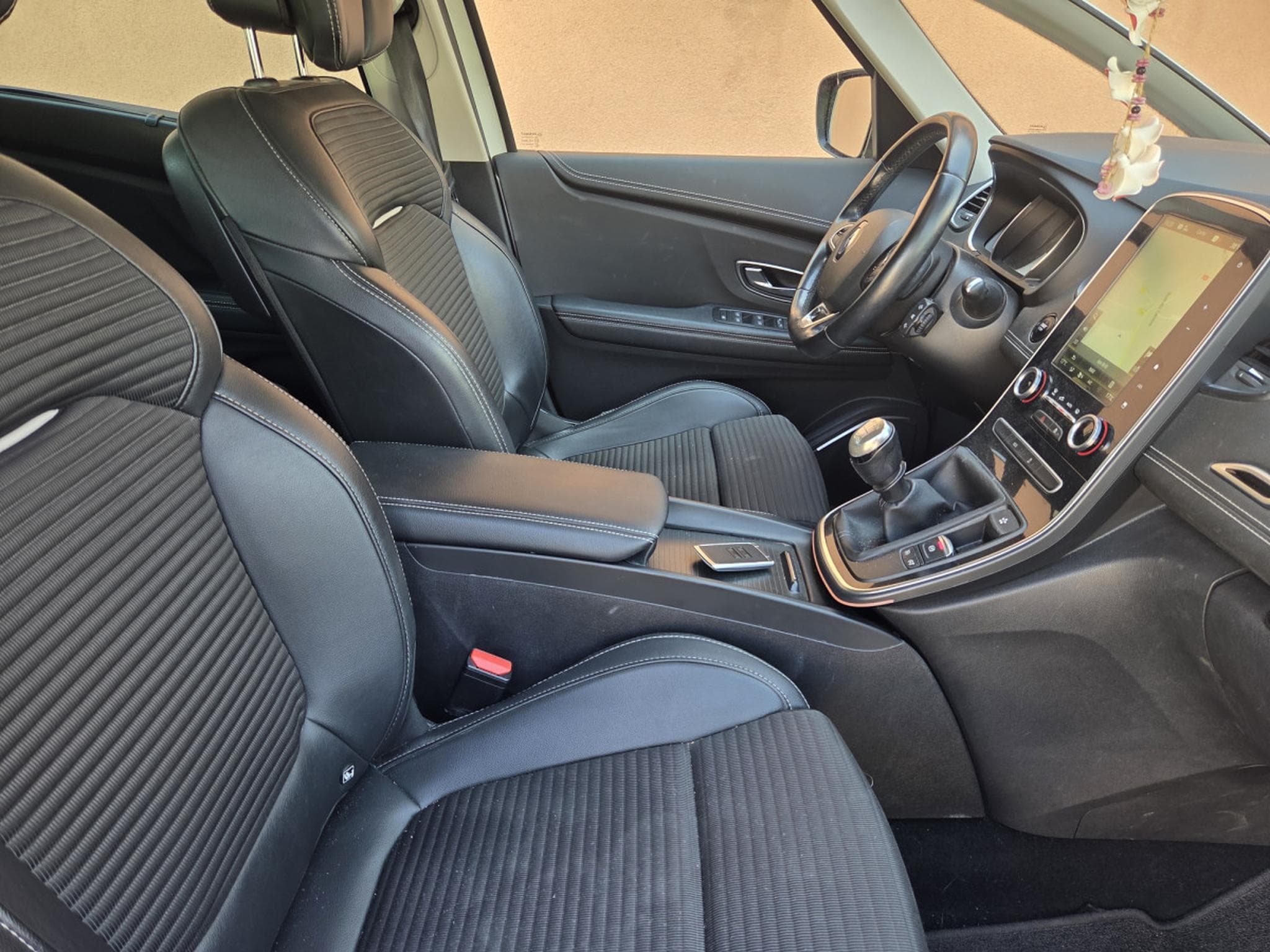 Renault Scenic 1.6 Dci 130 CV Bose Edition Garantie 12 Mois (2018) - Photo 6
