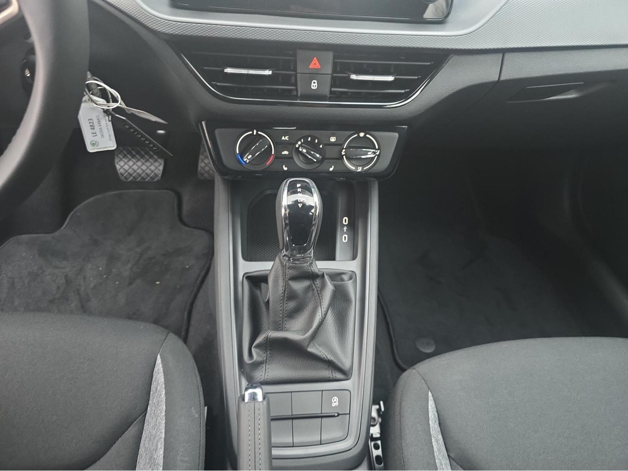 Skoda Kamiq Essence (2025) - Photo 13