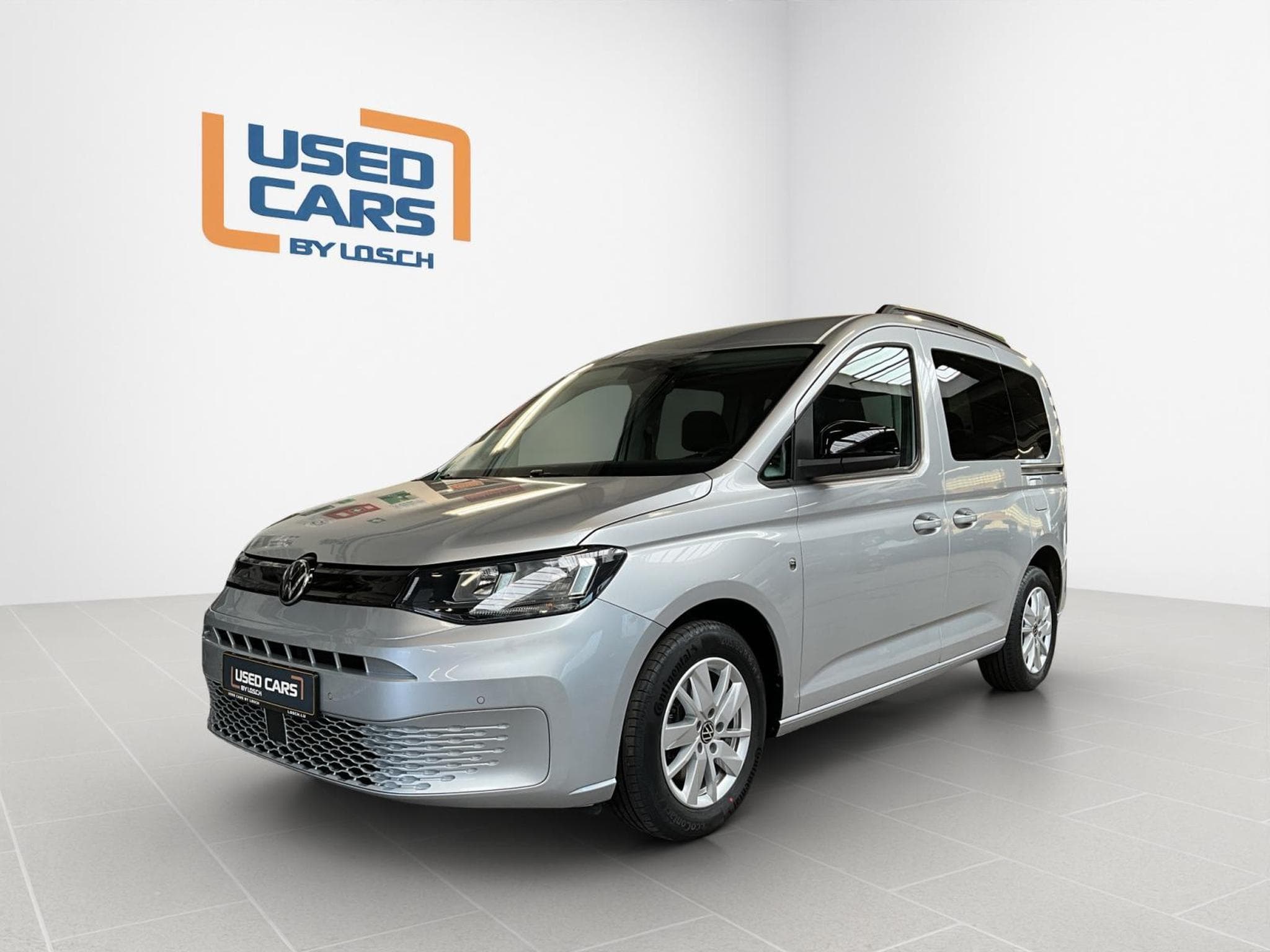 VW Caddy DSG+P.Cool&Sound+RearView+AHK (2023) - Photo 1