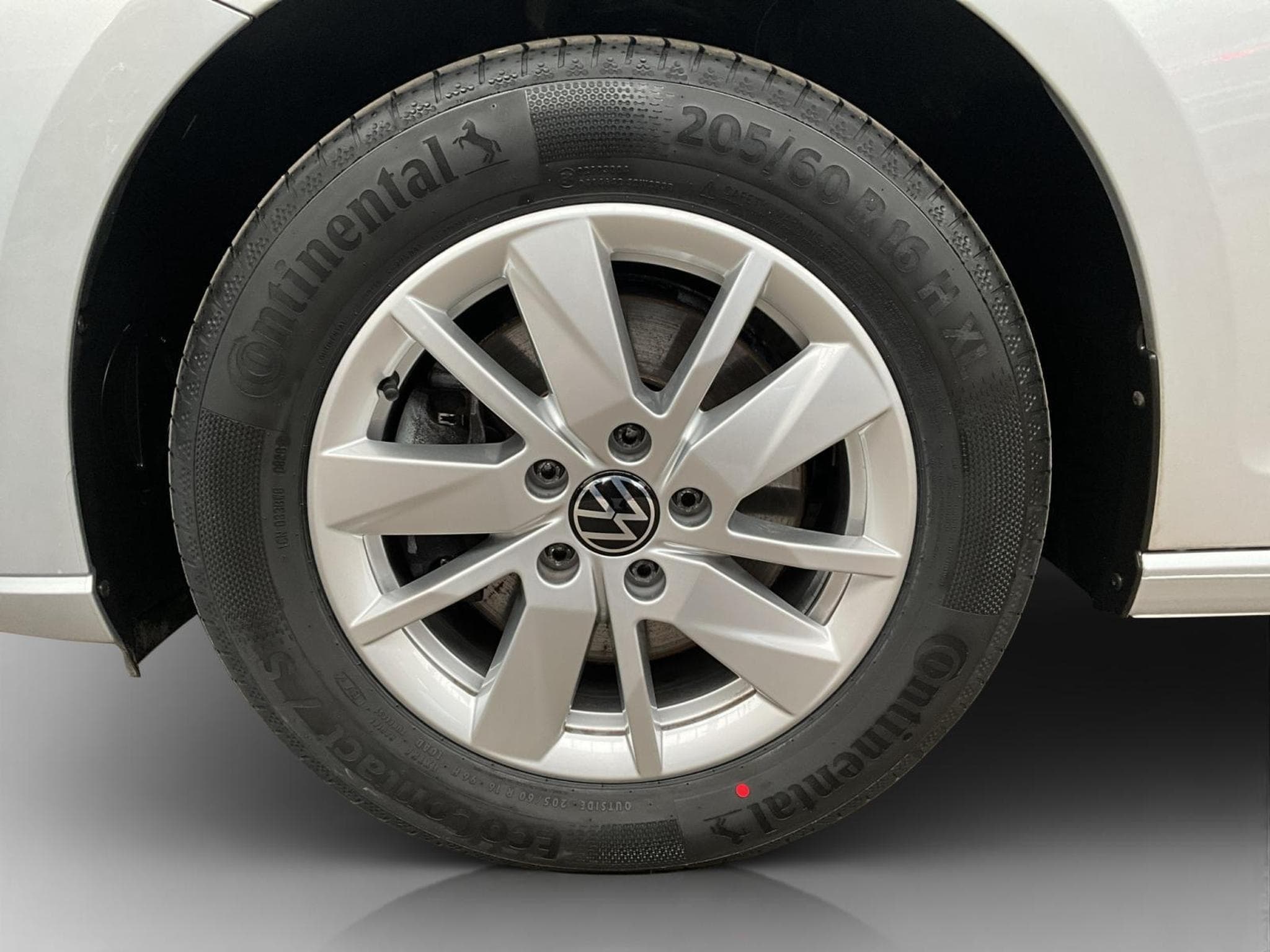 VW Caddy DSG+P.Cool&Sound+RearView+AHK (2023) - Photo 8