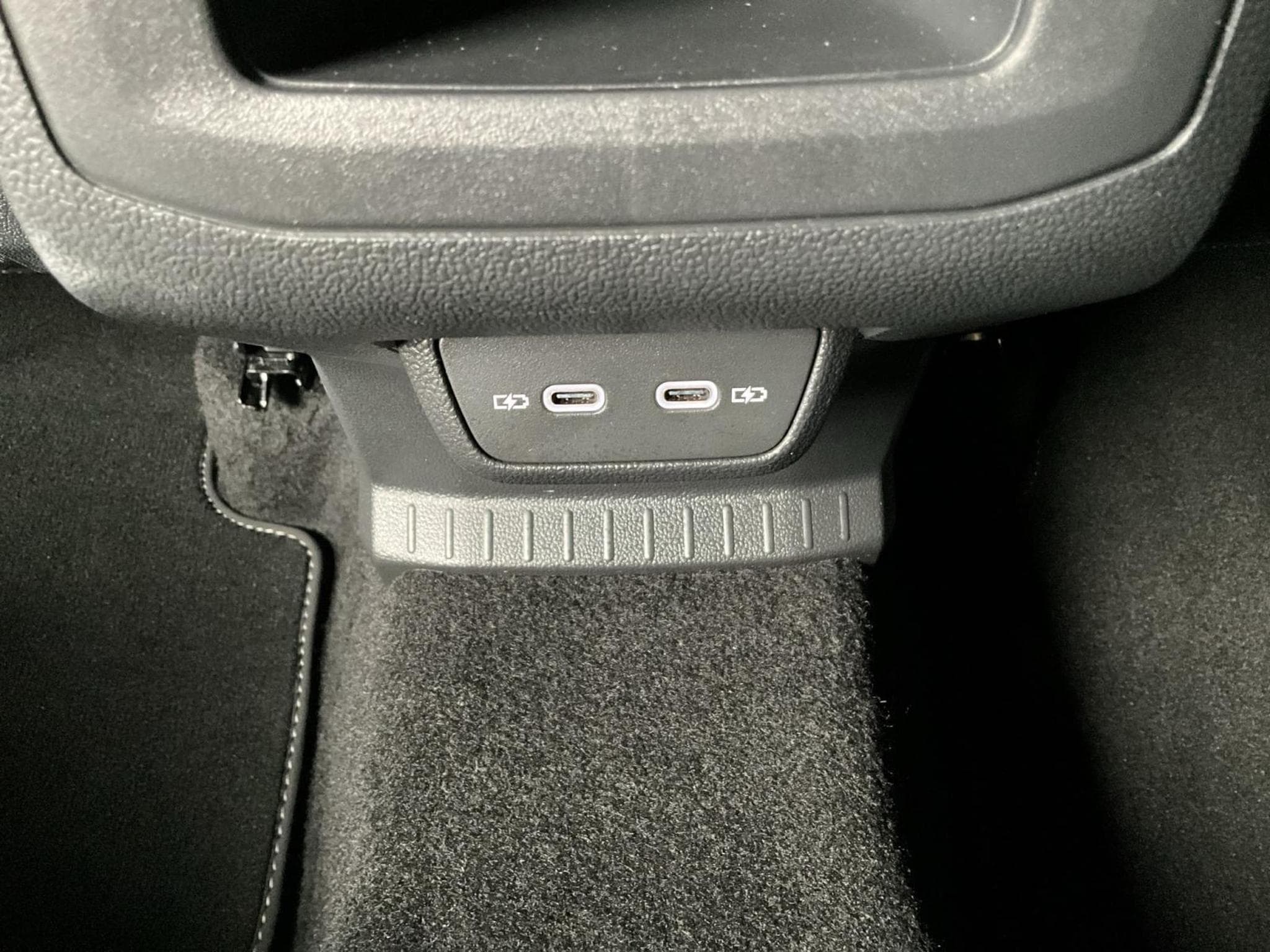 VW T-Cross R-Line+DSG+P.Ass.+RearView+IQ-Drive (2024) - Photo 19