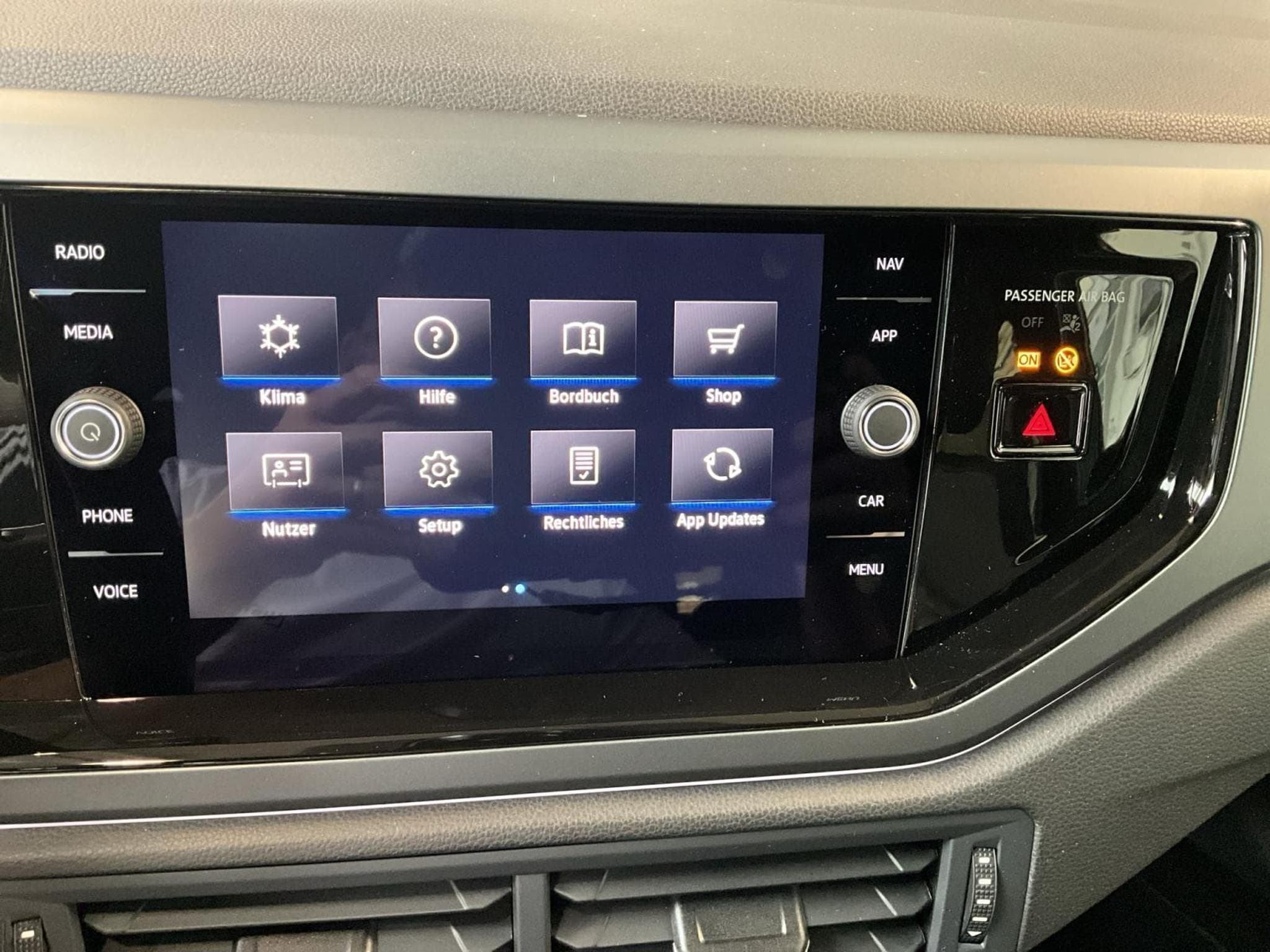 VW Polo R-Line+DSG+Park&Comfort+IQ-Light+RearView (2025) - Photo 17