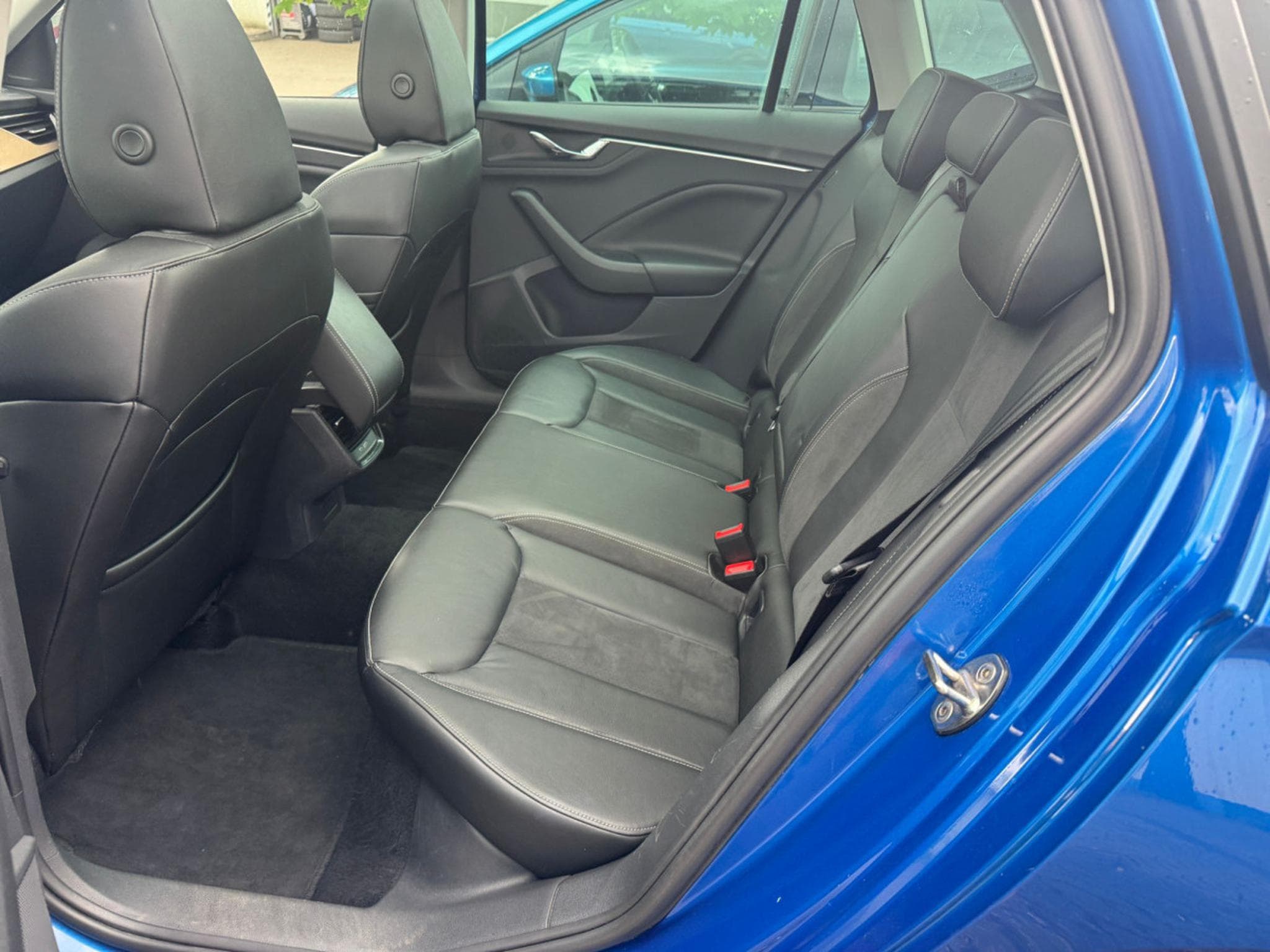 Skoda Kamiq SKODA KAMIQ STYLE LEDER NAVI LED PANORAMA DACH LANE ASSISTEN (2020) - Photo 11