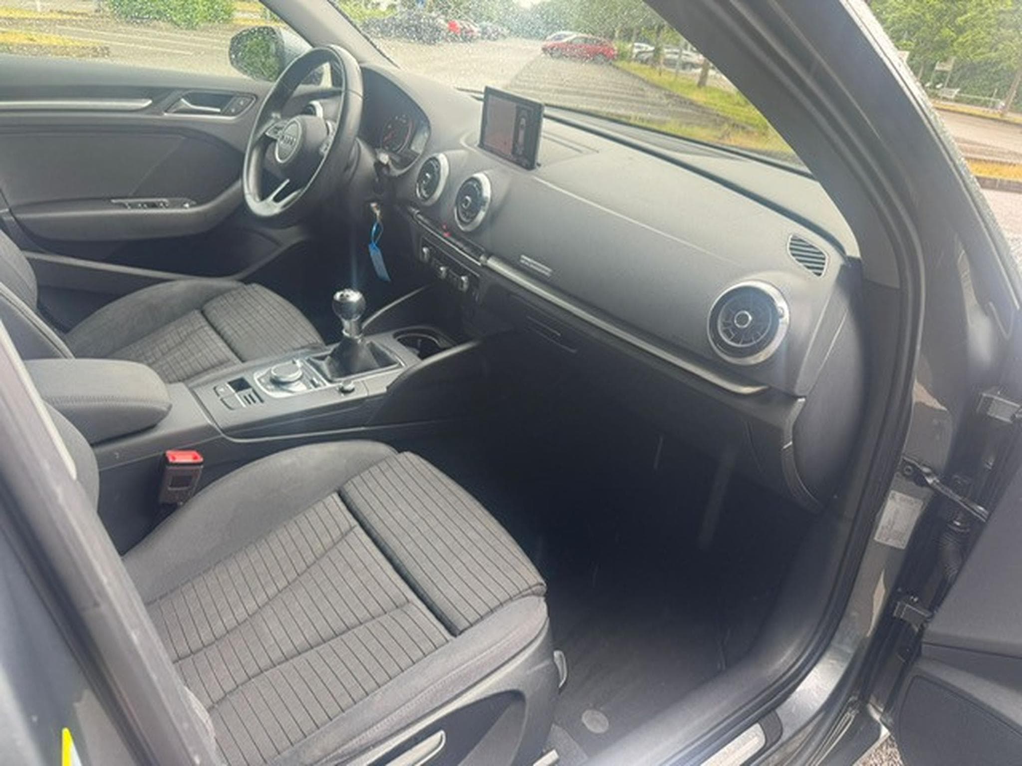 Audi A3 AUDI A3 30 TDI SPORT XENON NAVI BLUETOOTH LED (2019) - Photo 3