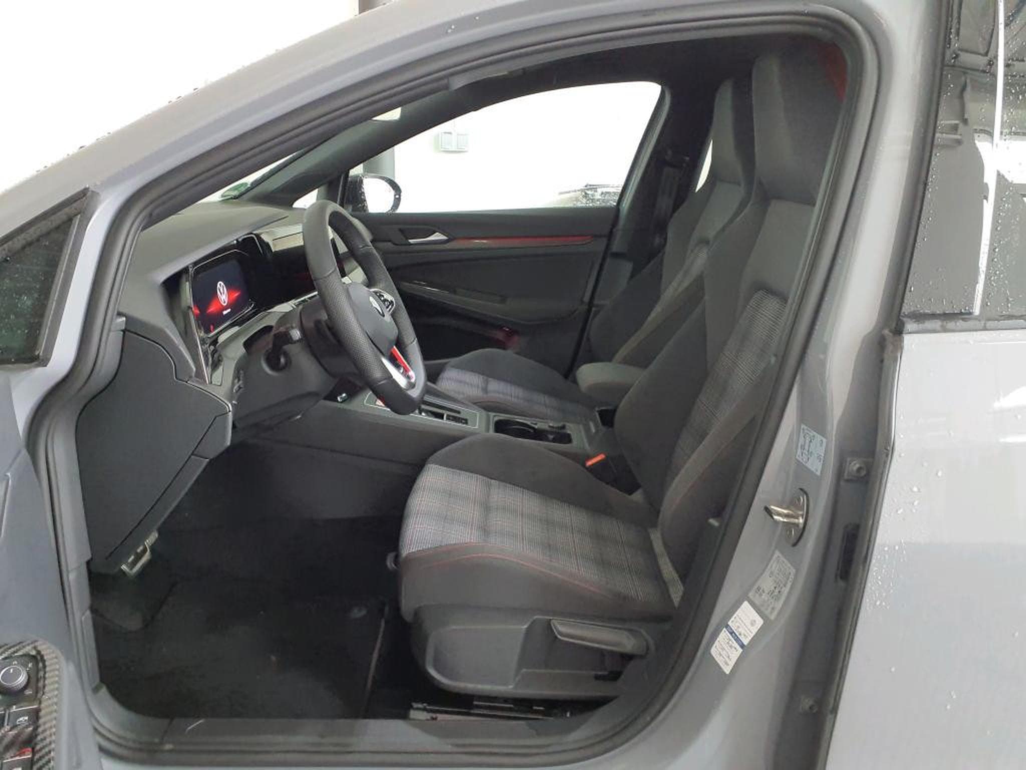 VW Golf GTI 2.0 TSI 245 CV DSG7 * MATRIX * ESTORIL * ACC * (2022) - Foto 7