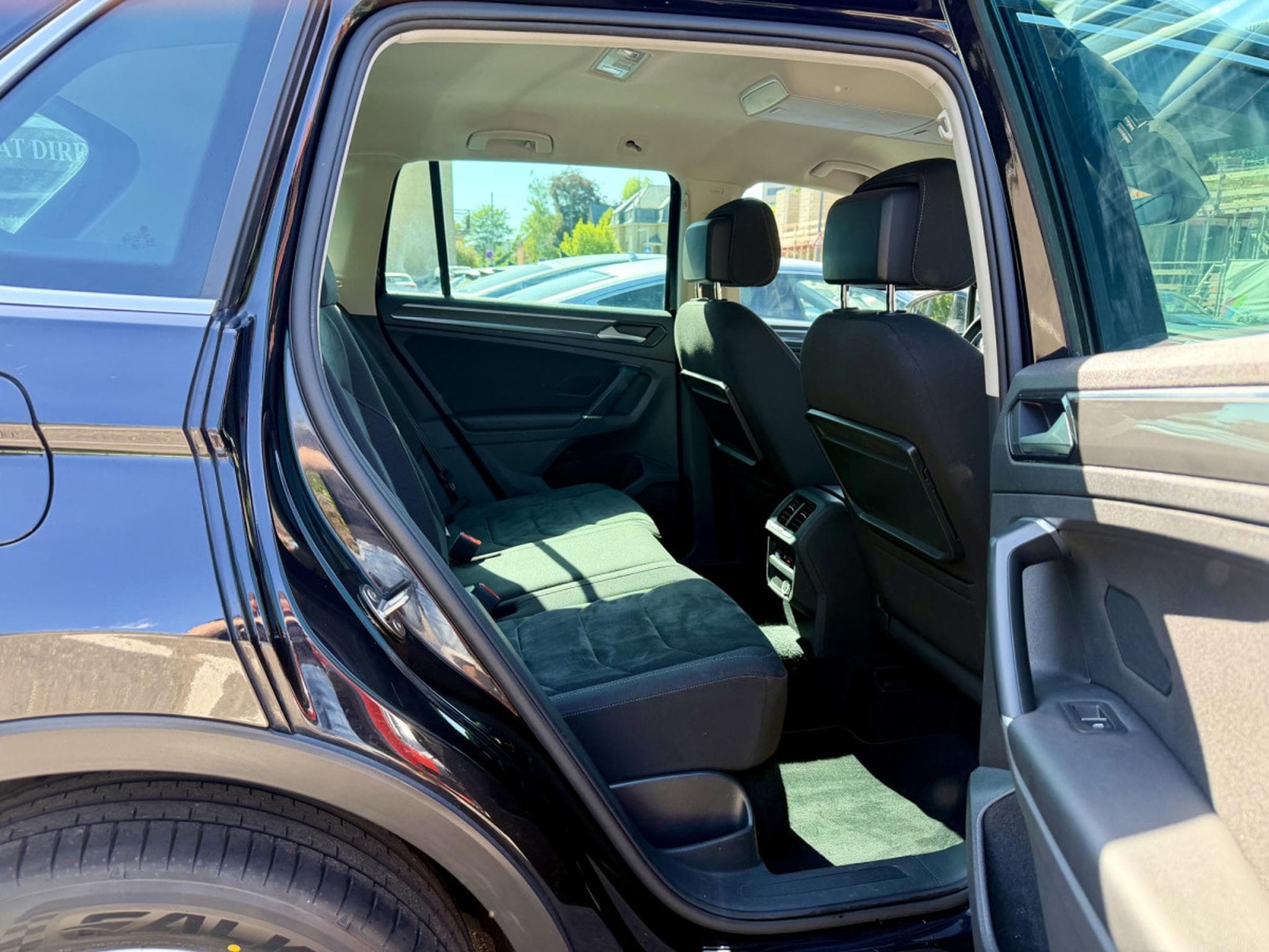 VW Tiguan 2.0 TDI 150 DSG7 4Motion Highline AHK/VIRTUAL/ACC (2018) - Photo 11
