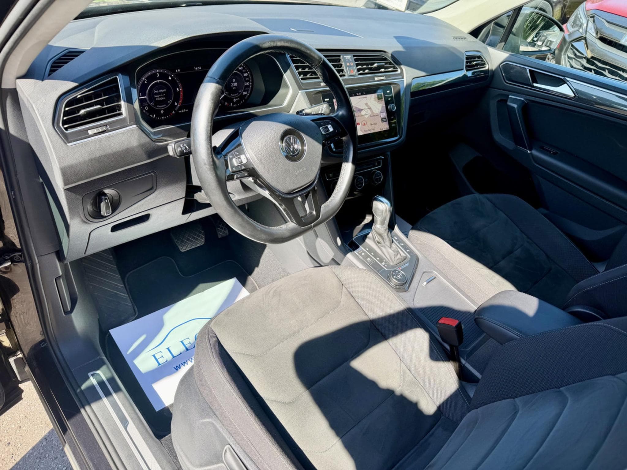 VW Tiguan 2.0 TDI 150 DSG7 4Motion Highline AHK/VIRTUAL/ACC (2018) - Photo 8
