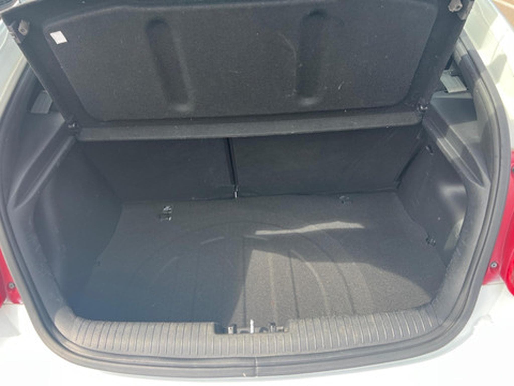 Hyundai Veloster 1.6 GDI 140 PACK PREMIUM DCT-6 (2011) - Photo 14