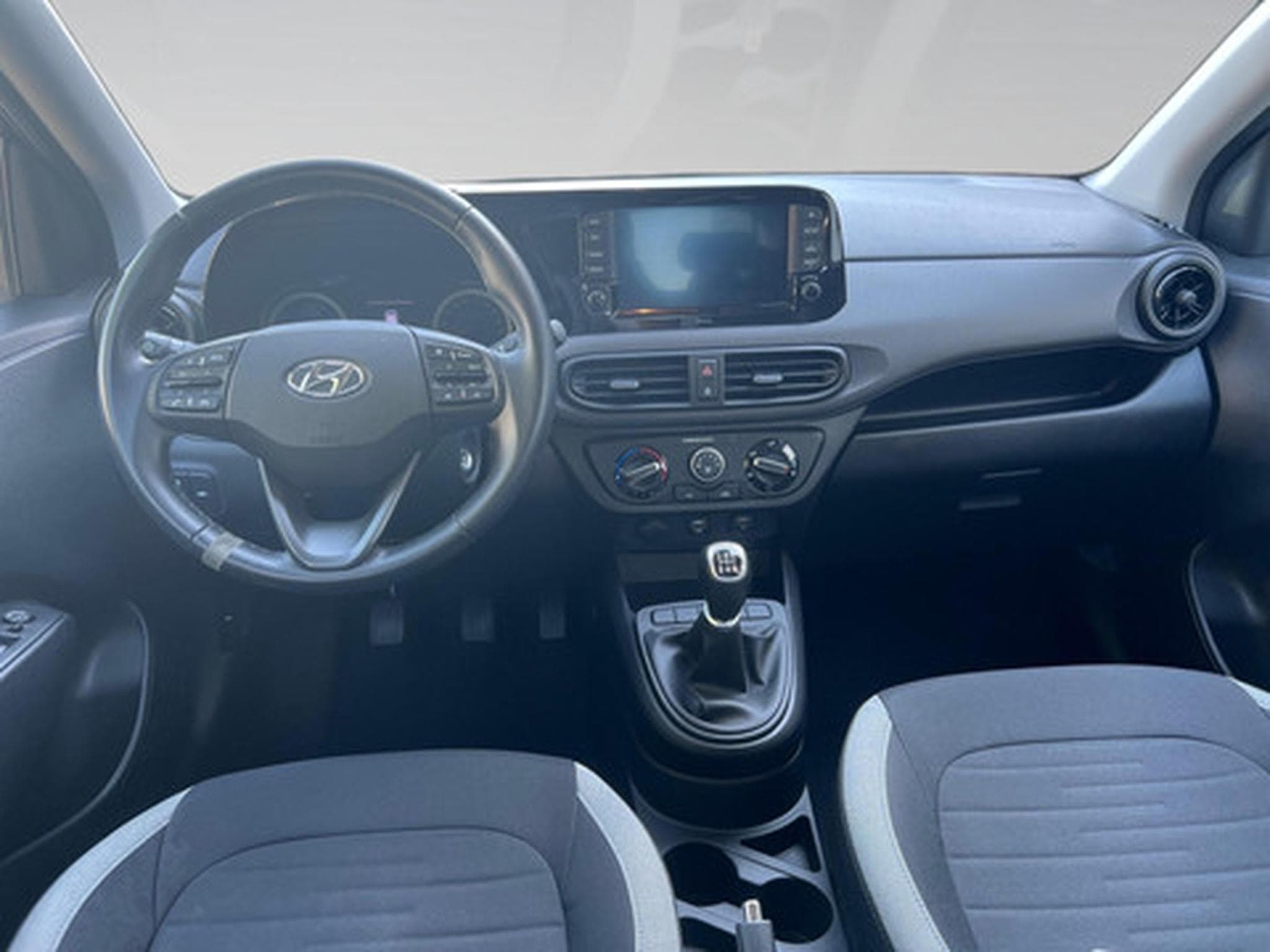 Hyundai i10 1.0 Twist Twist TechnoPack (2023) - Foto 21