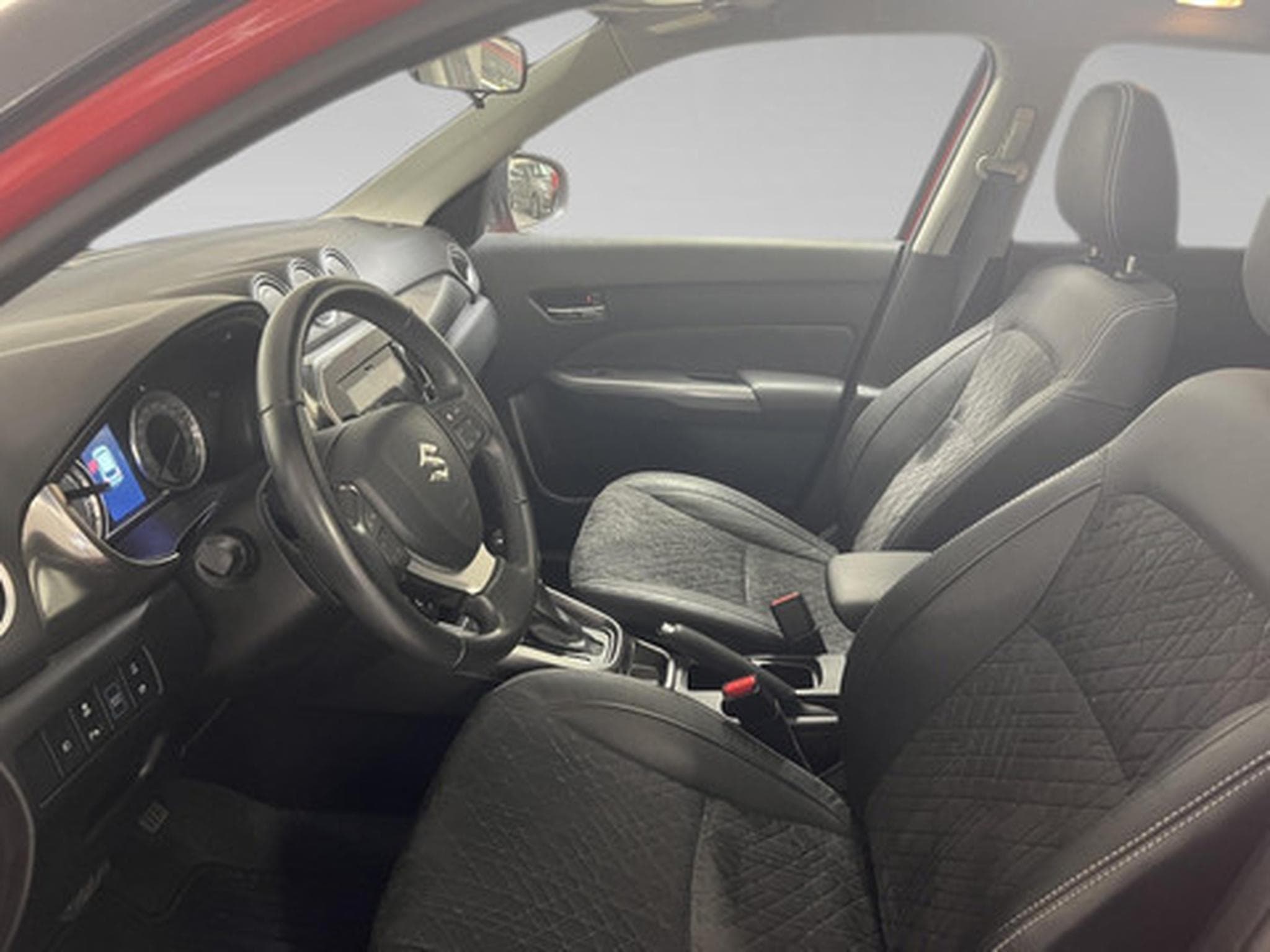 Suzuki Grand Vitara 1.5 Luxe Xtra 2WD A/T (2023) - Photo 8