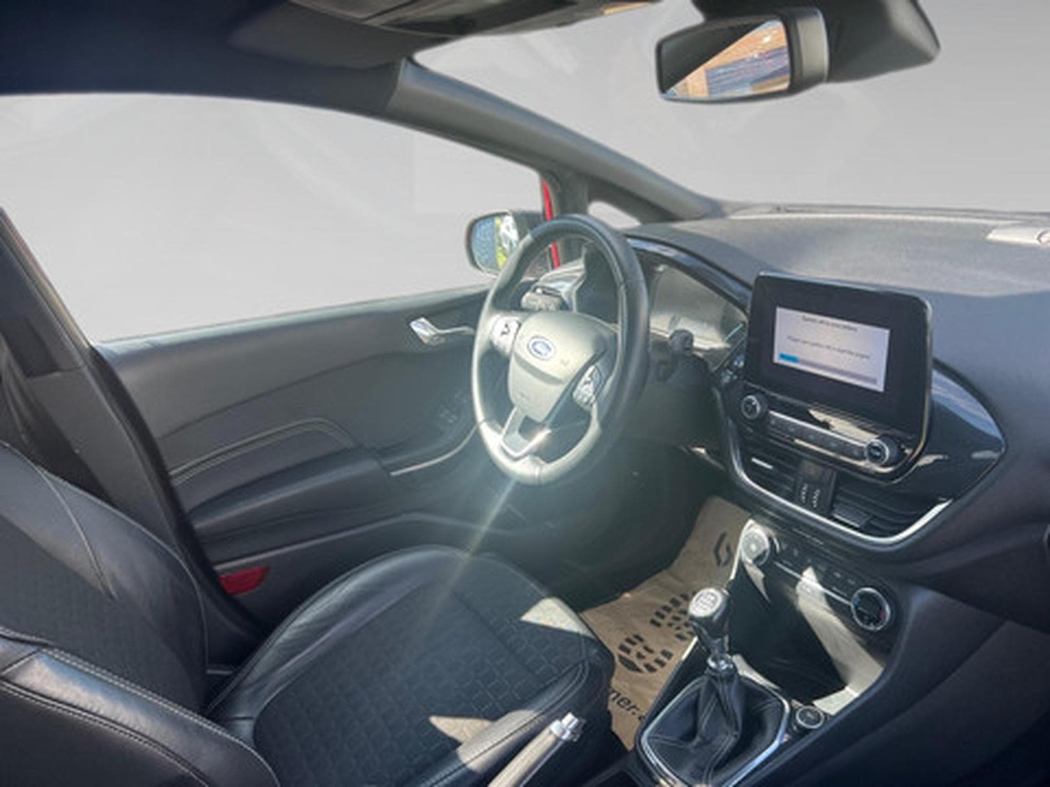 Ford Fiesta 1.0i EcoBoost 70kW Active (2018) - Photo 21