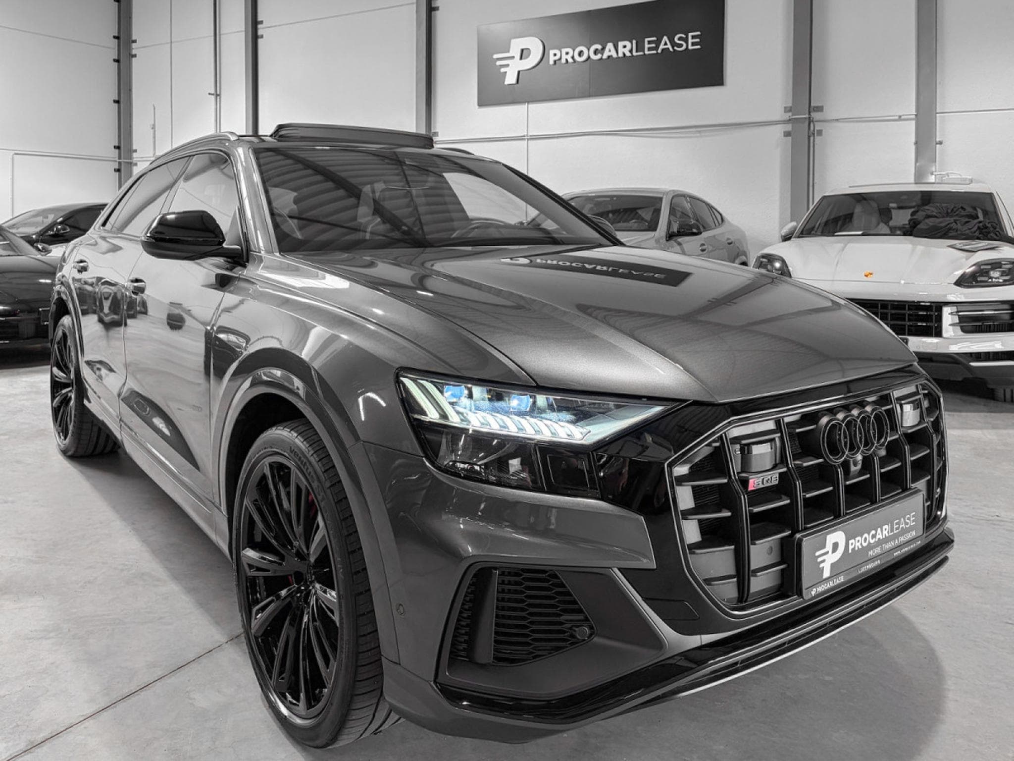 Audi SQ8 4.0 TDI Quattro/Matrix PANO/B&O/23/360°/HUD/AHK/ADAPTATIVE C (2021) - Foto 10