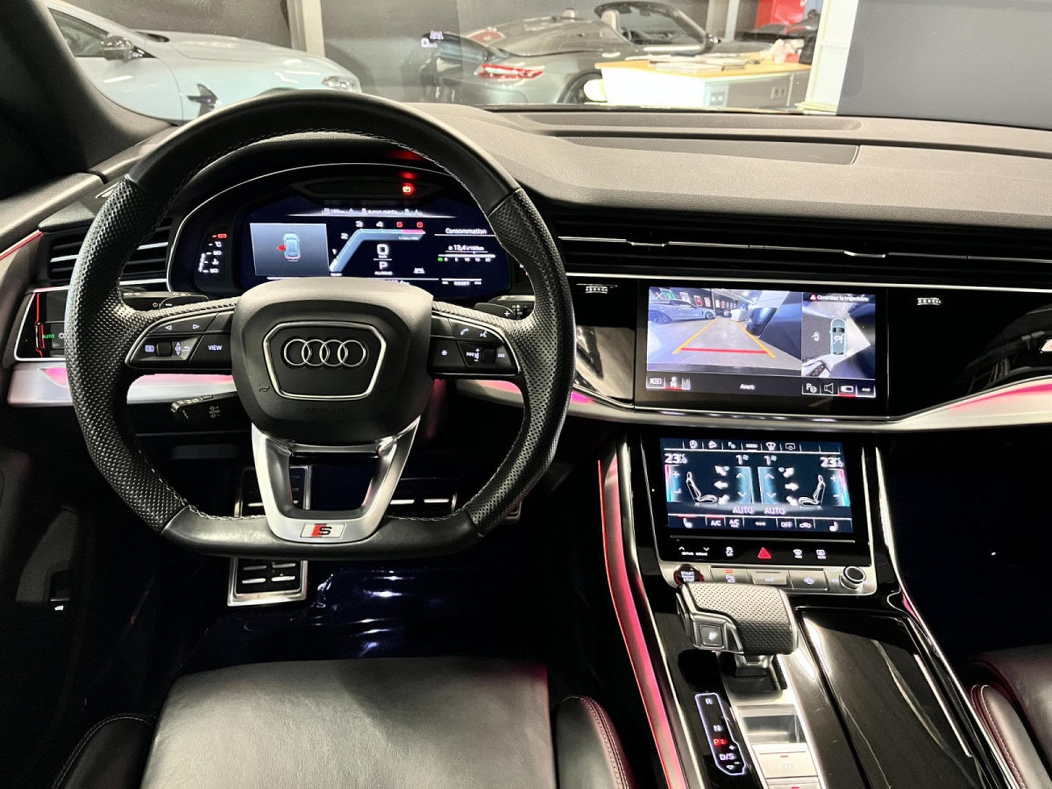 Audi SQ8 4.0 TDI Quattro/Matrix PANO/B&O/23/360°/HUD/AHK/ADAPTATIVE C (2021) - Foto 14