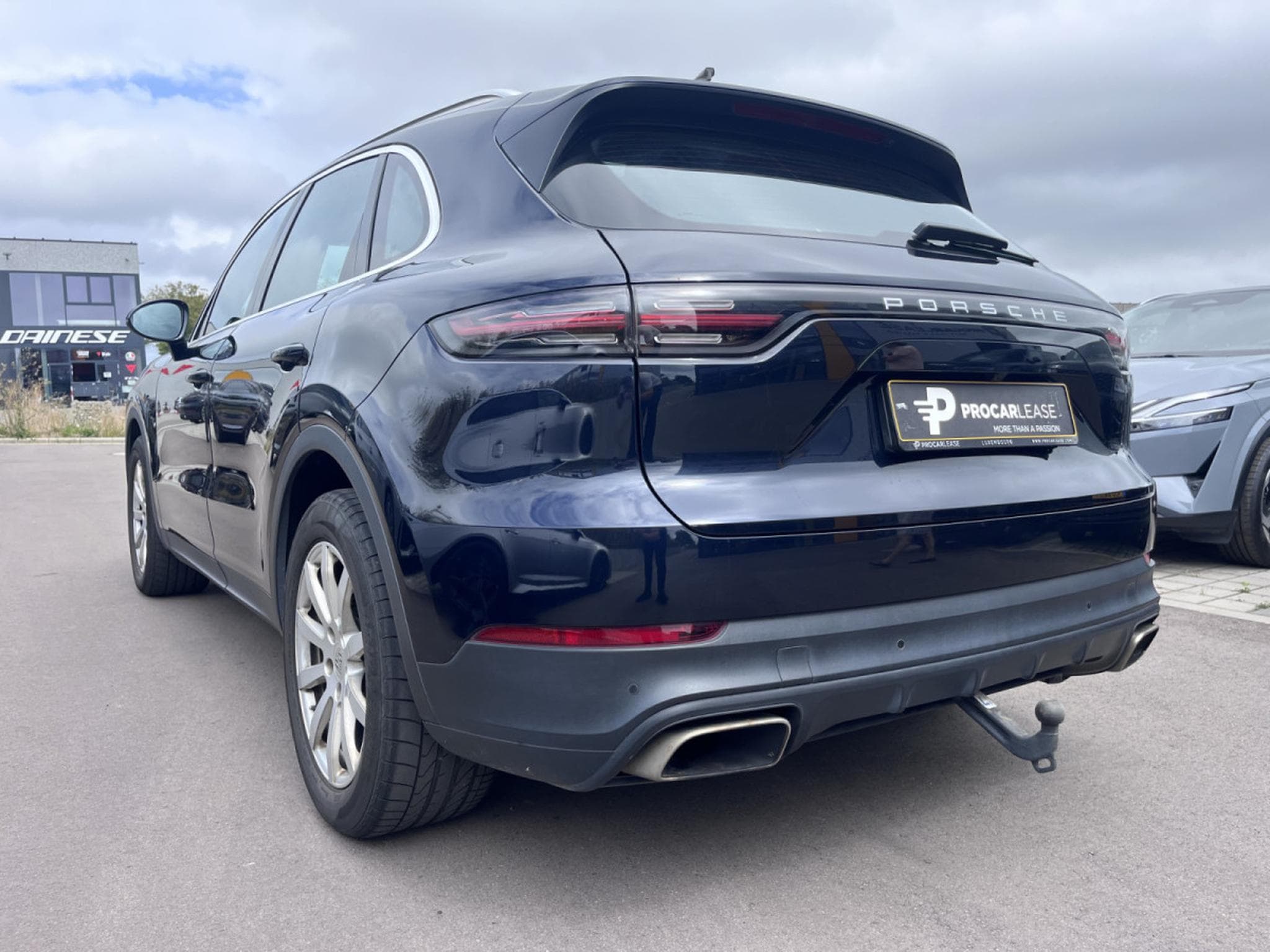 Porsche Cayenne 3.0 V6/PANORAMA/KAMERA/21/1ST HAND/VOLL SERVICE (2018) - Foto 5