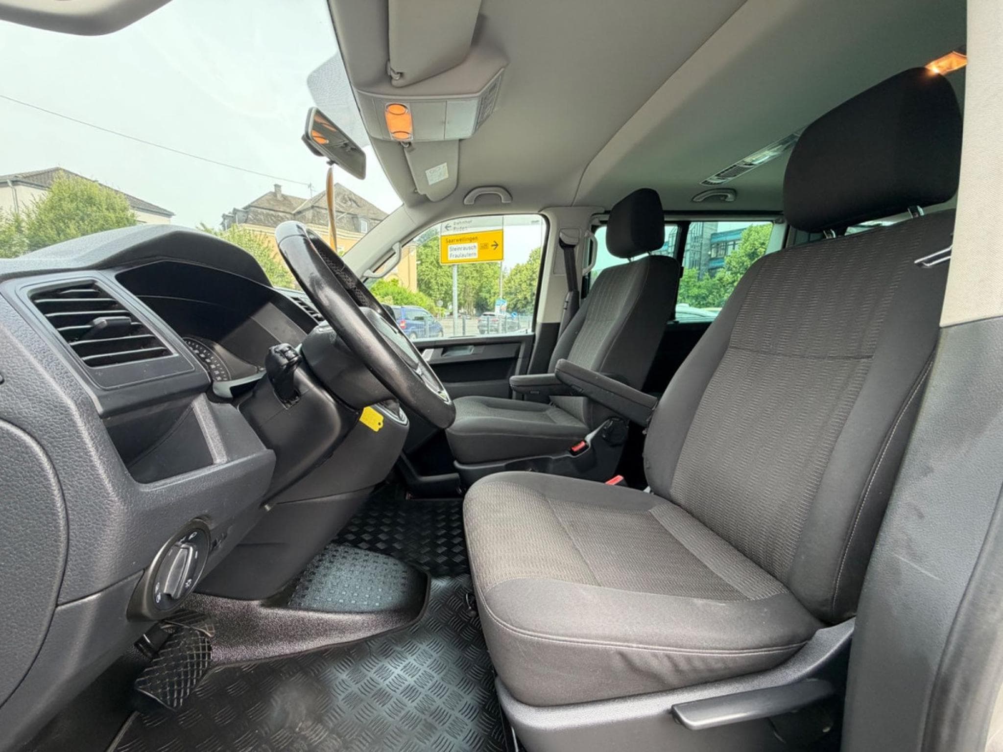 VW T6.1 T6 Caravelle 204PS/DSG/LED/5xSitzer/EL.TÜREN (2016) - Foto 5