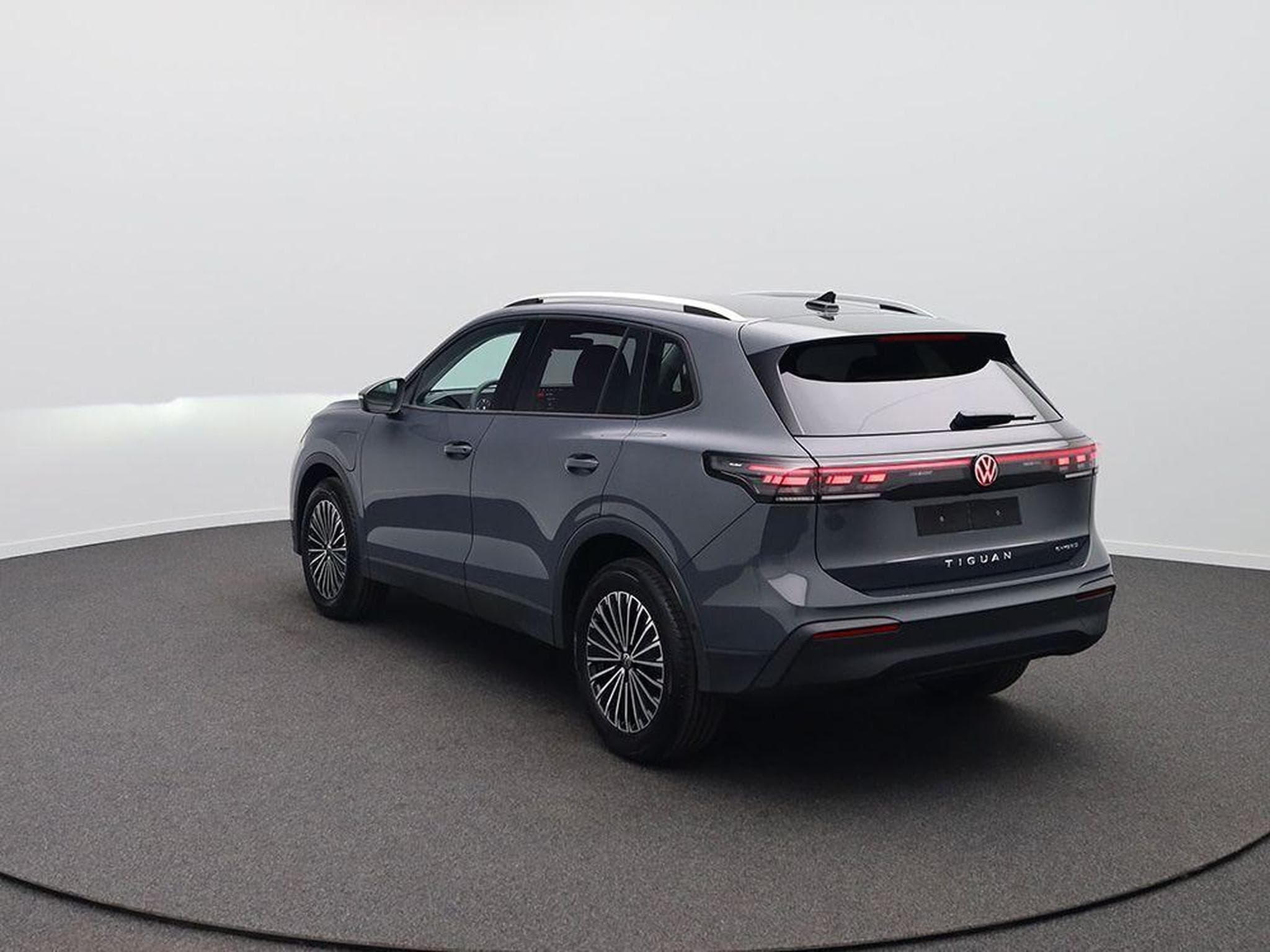 VW Tiguan Life 1,5 l (2026) - Photo 3
